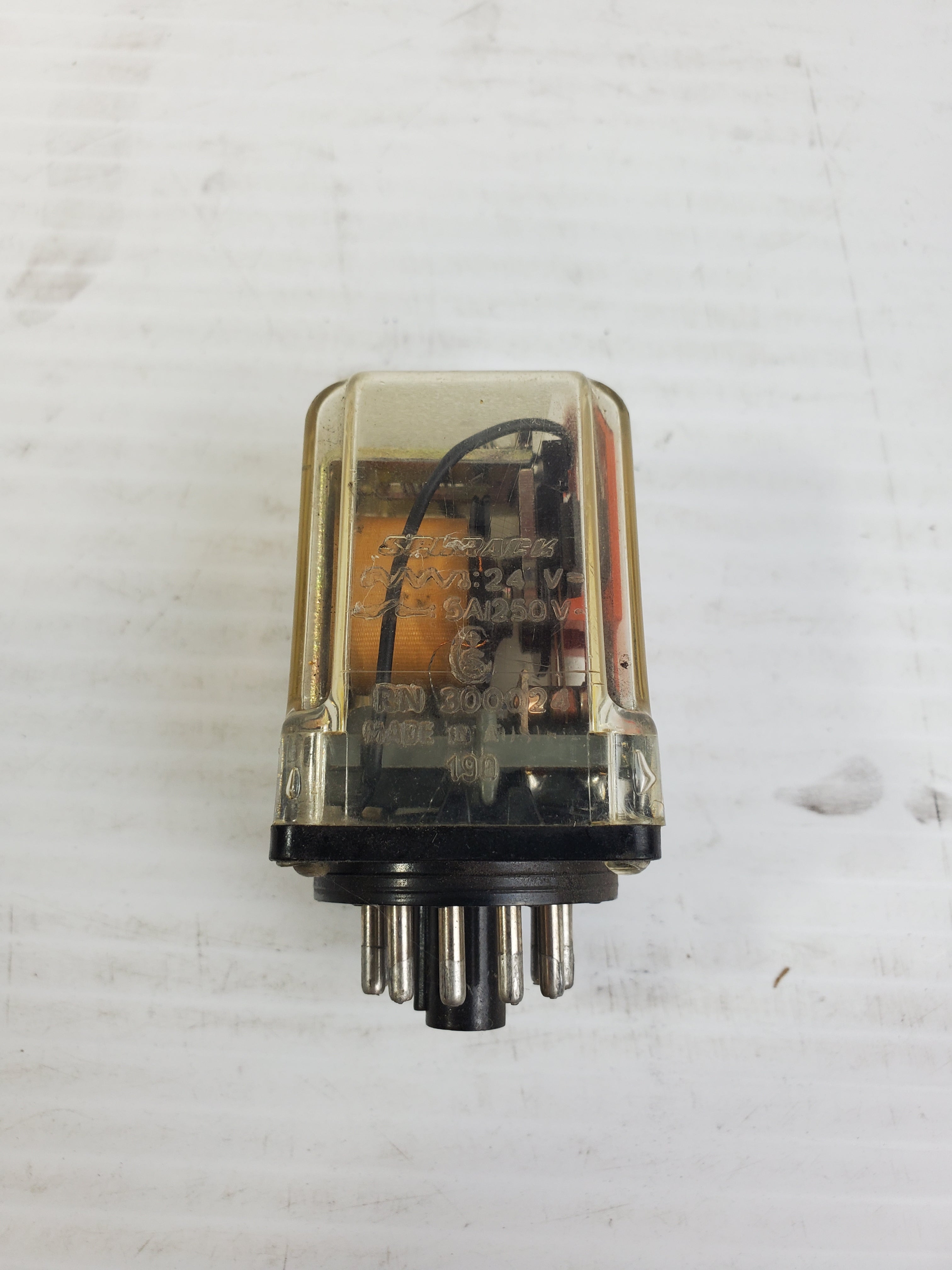 Schrack Relay 300024 24V 5A/250V 190