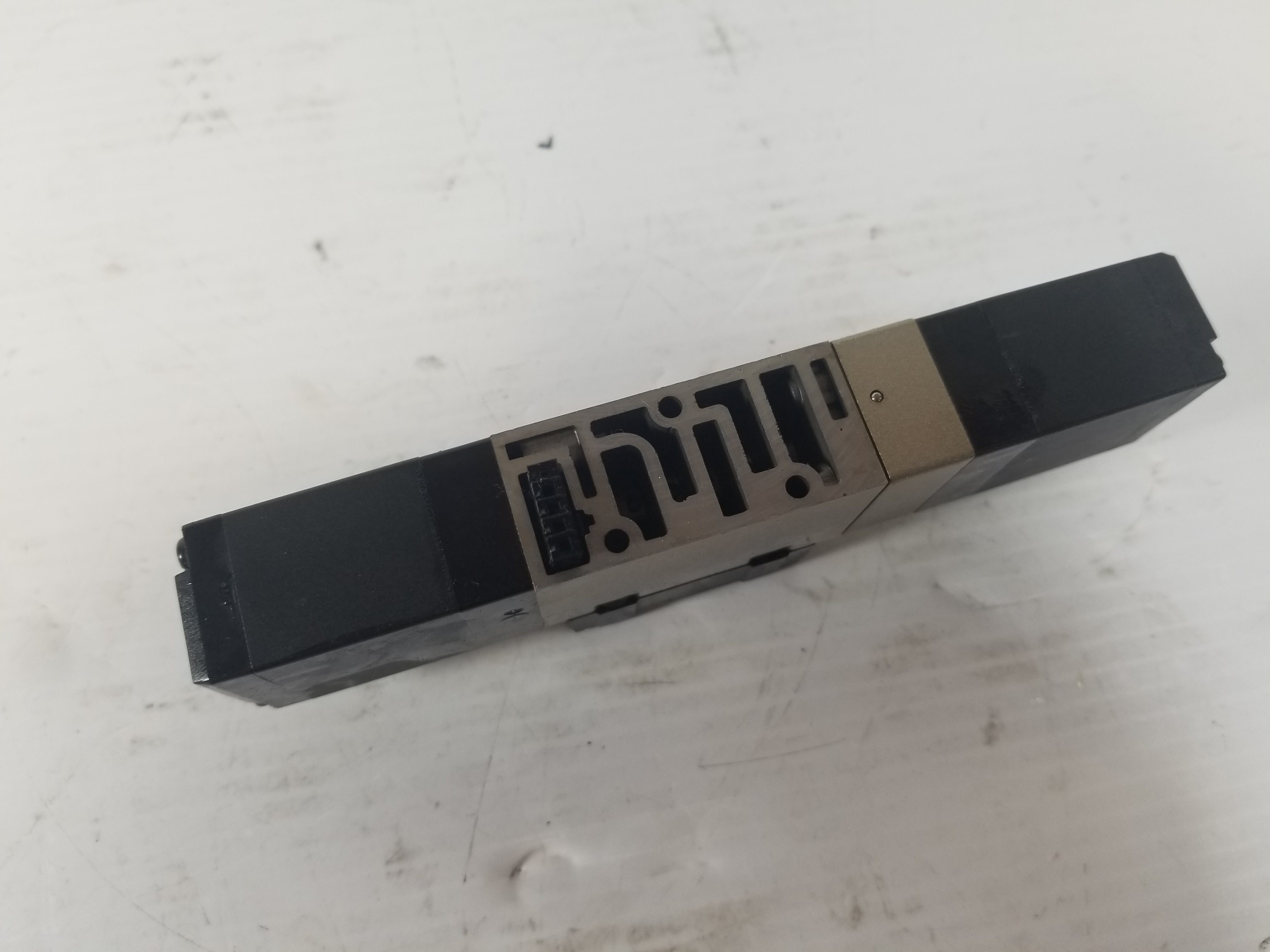 SMC Solenoid Pneumatic Valve NVFS2200-5FZ