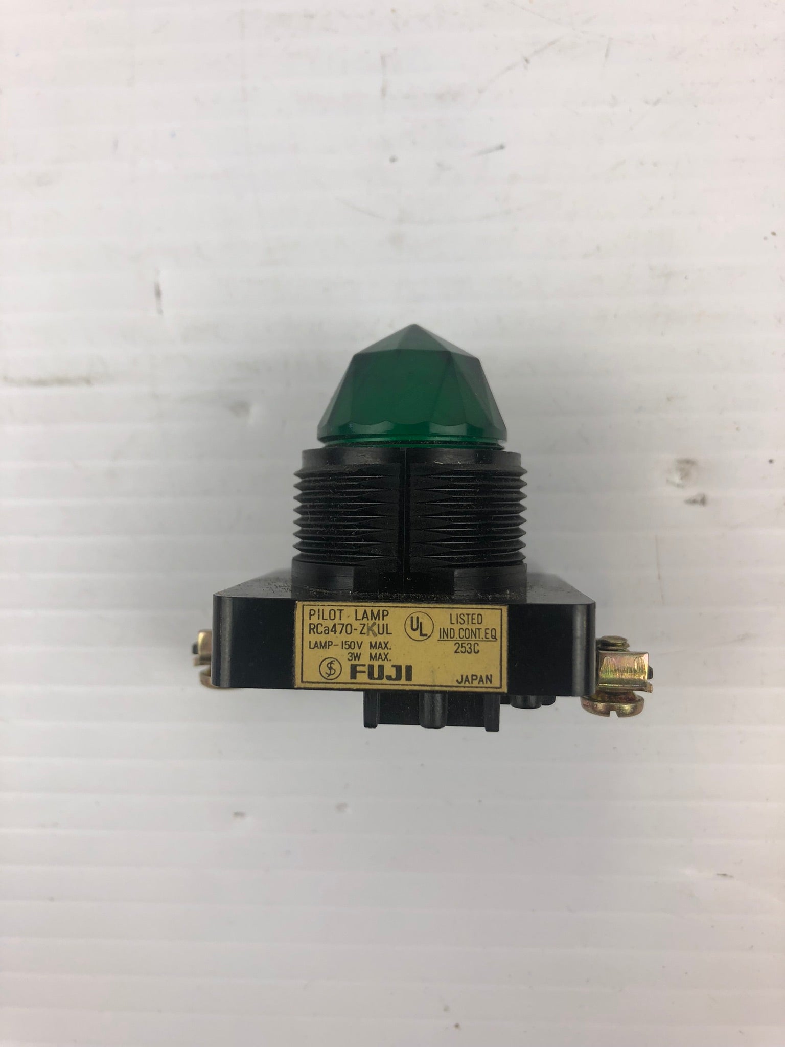 Fuji RCa470-ZKUL Pilot Lamp 150V 3W Green