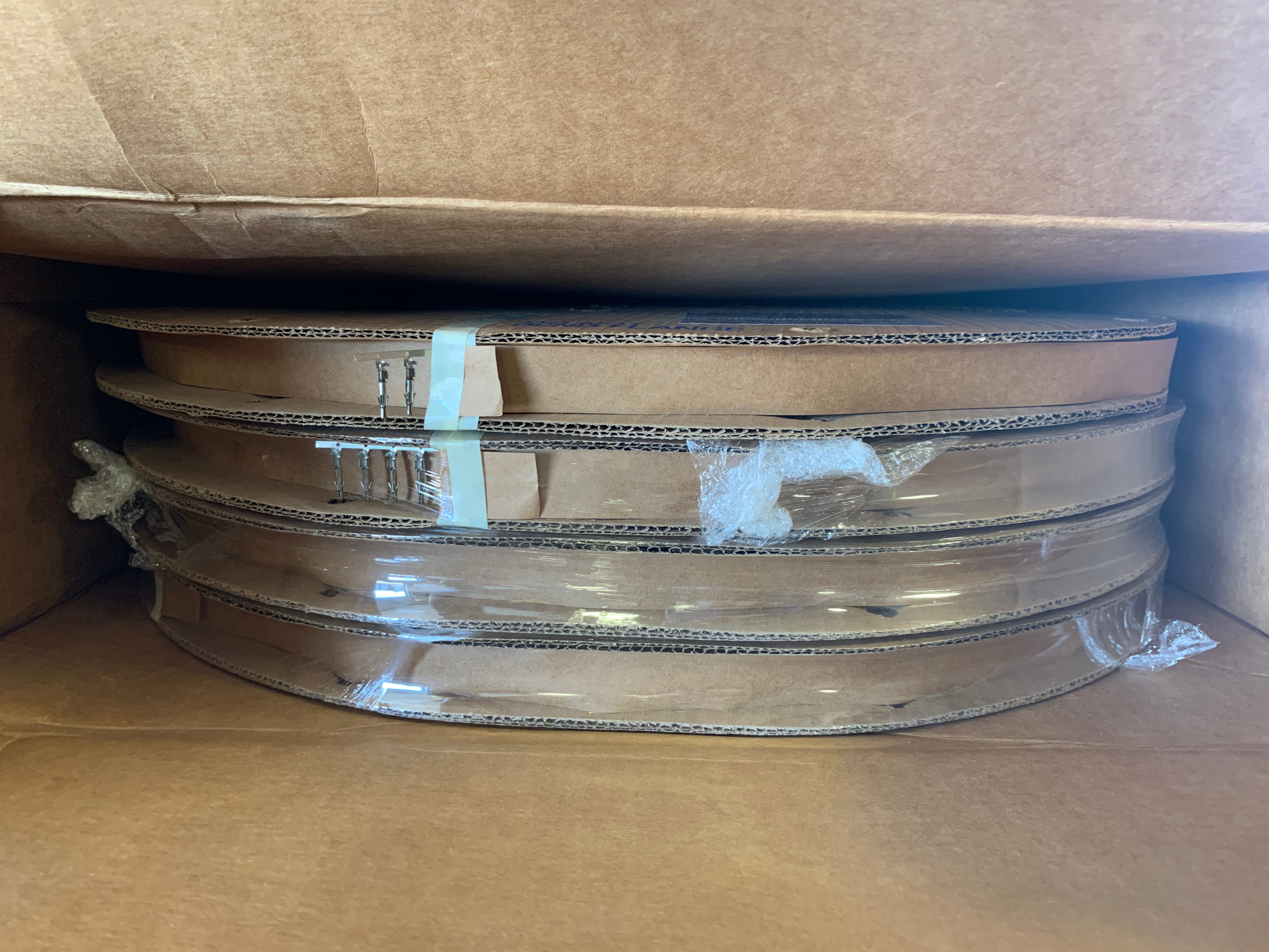 Tyco Mate-N-Lok Electrical Connectors 350687-1 Box of 4 Rolls