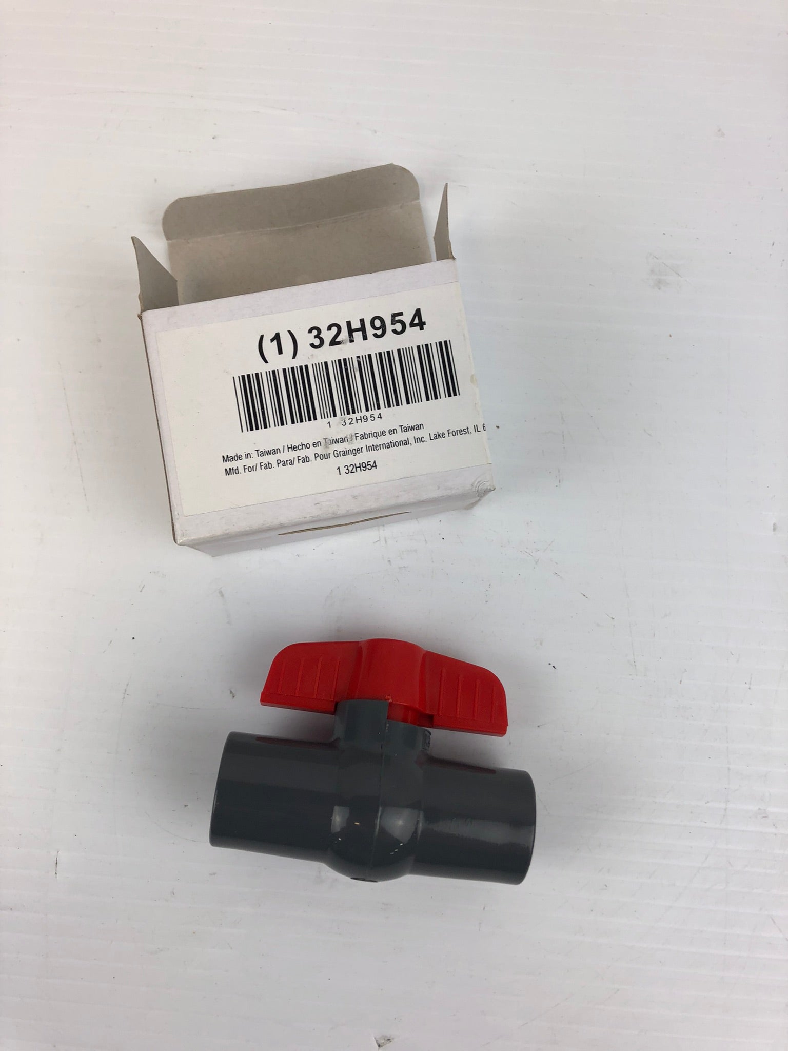 Grainger 32H954 1/2" Ball Valve PVCI SCH80 900-042