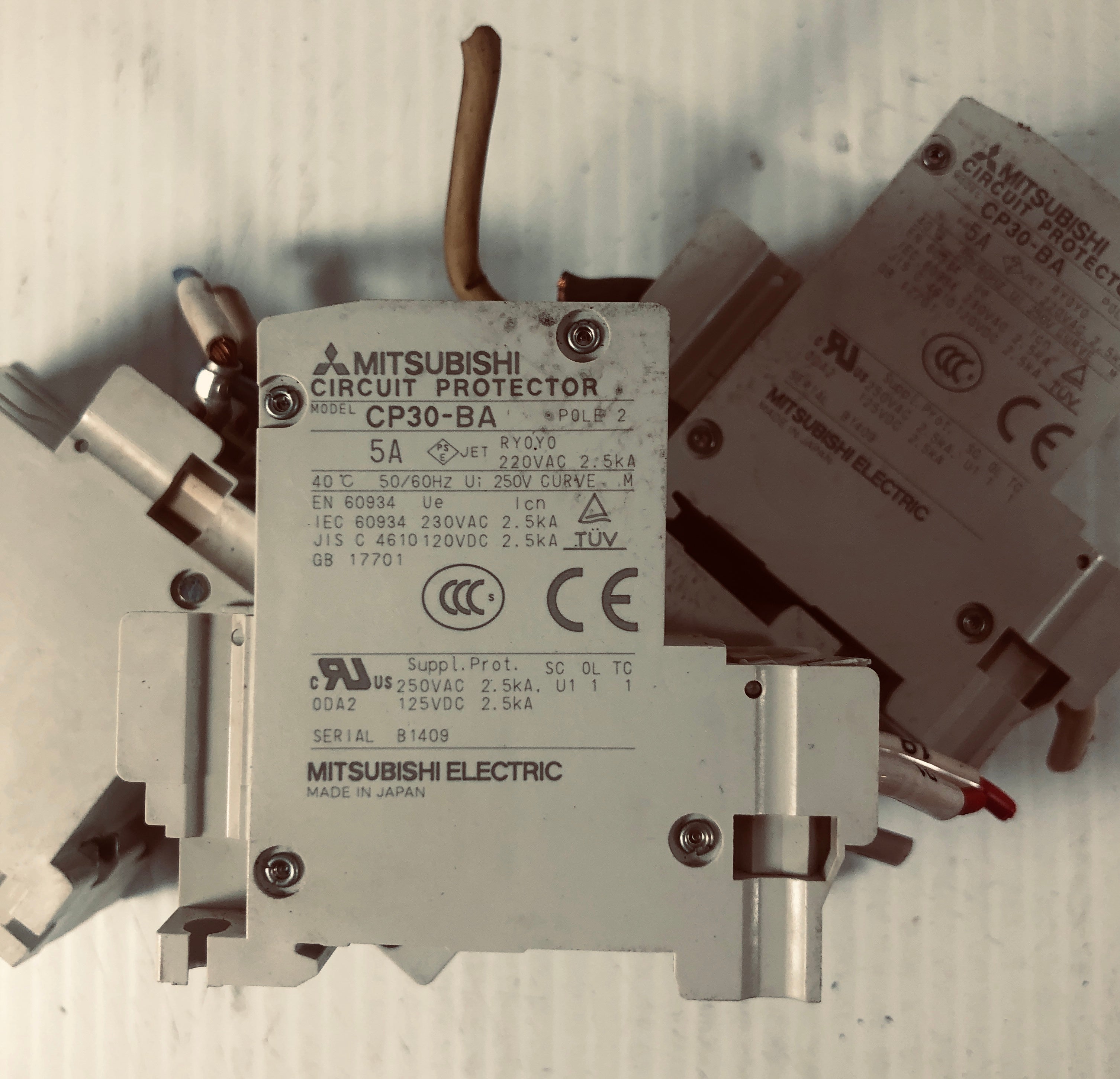 Mitsubishi Circuit Protector CP30-BA (Lot of 4)