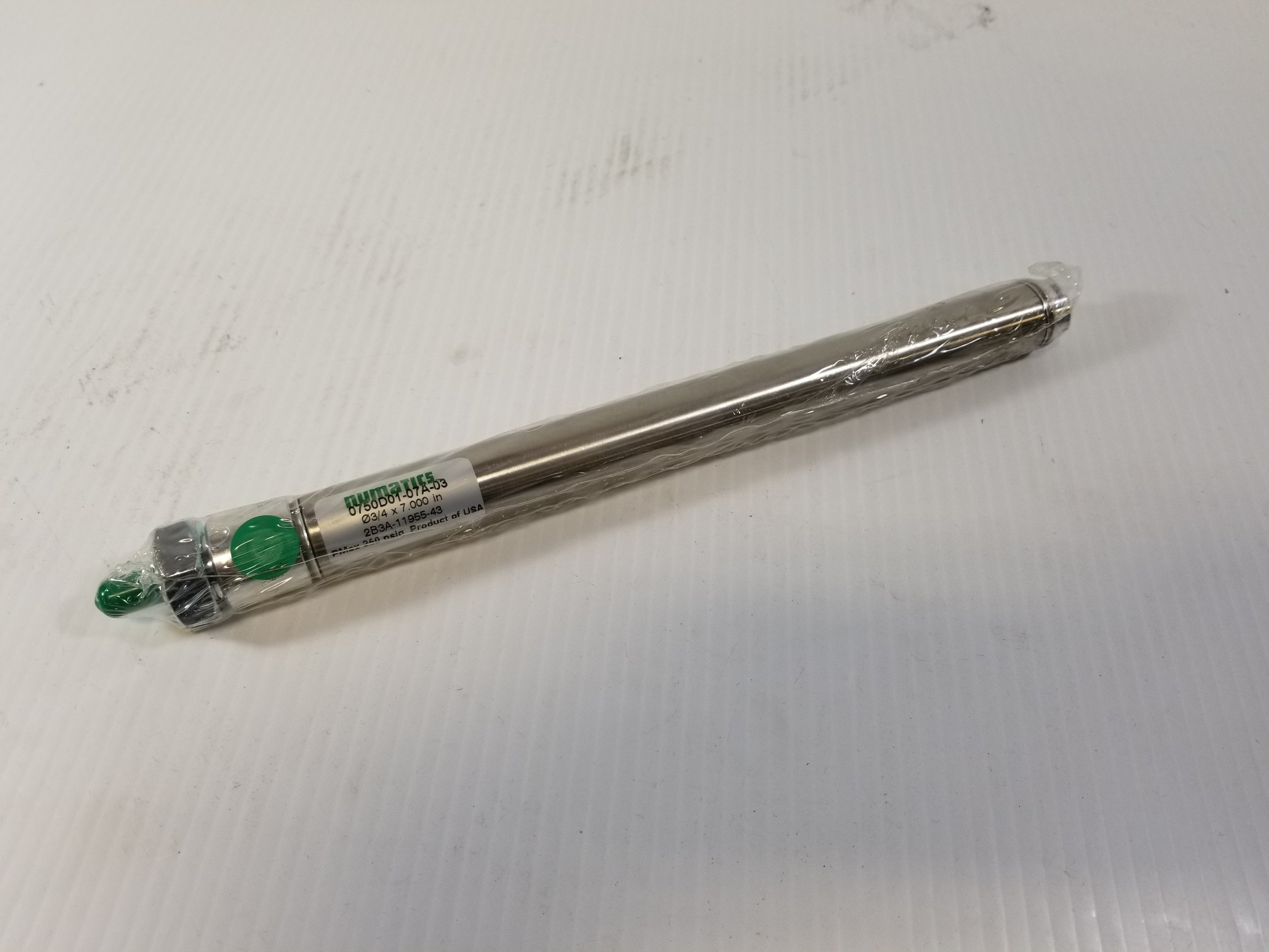 Numatics 0750D01-07A-03 3/4" x 7" Pneumatic Cylinder