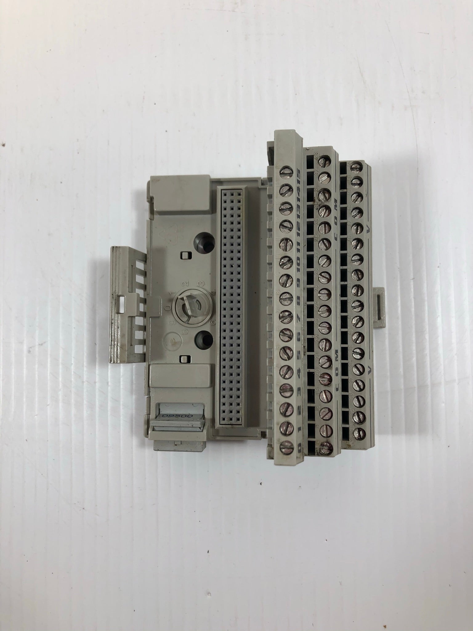 Allen-Bradley 1794-TB3 Terminal Base Series A 96145474