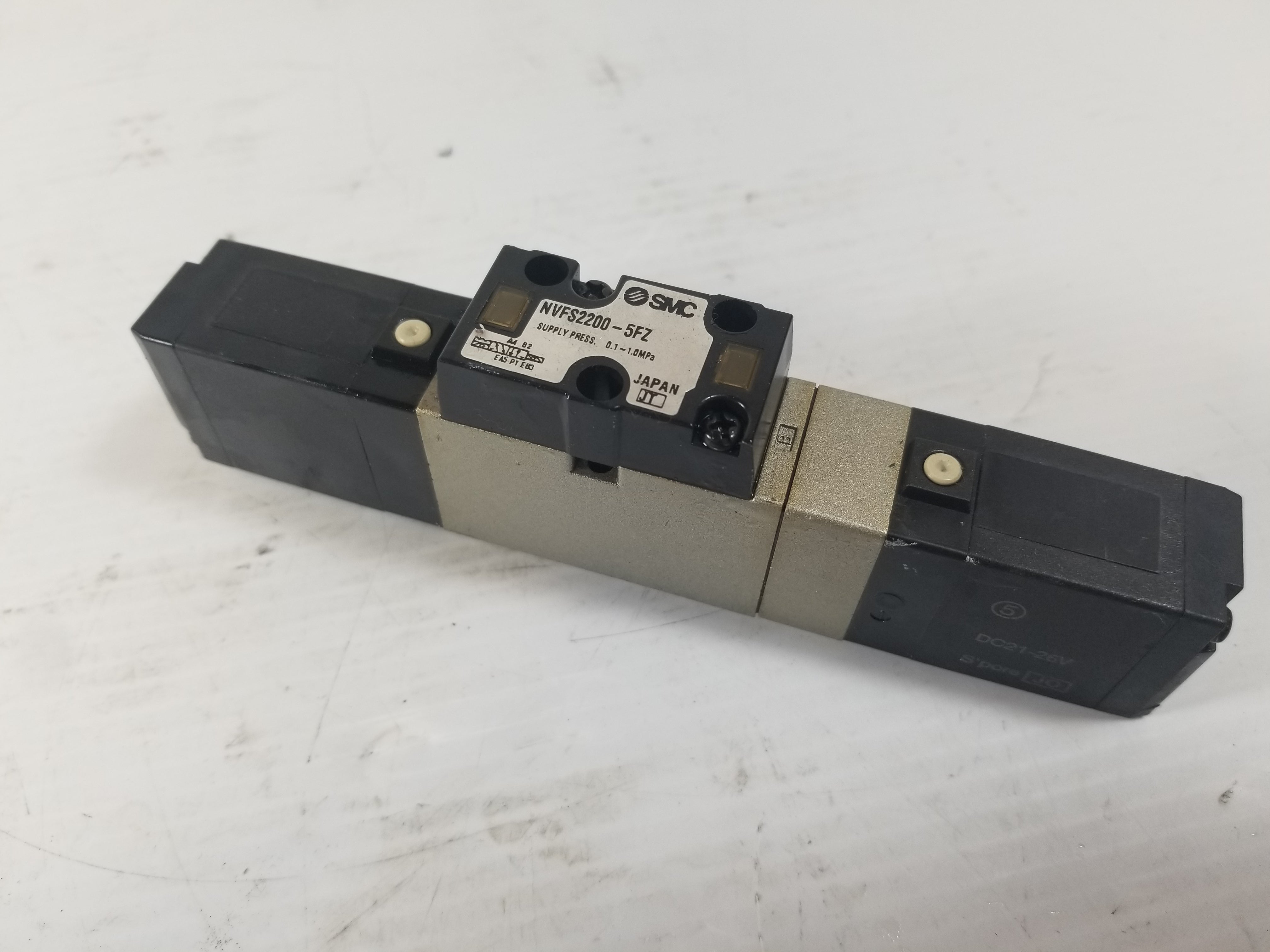 SMC Solenoid Pneumatic Valve NVFS2200-5FZ