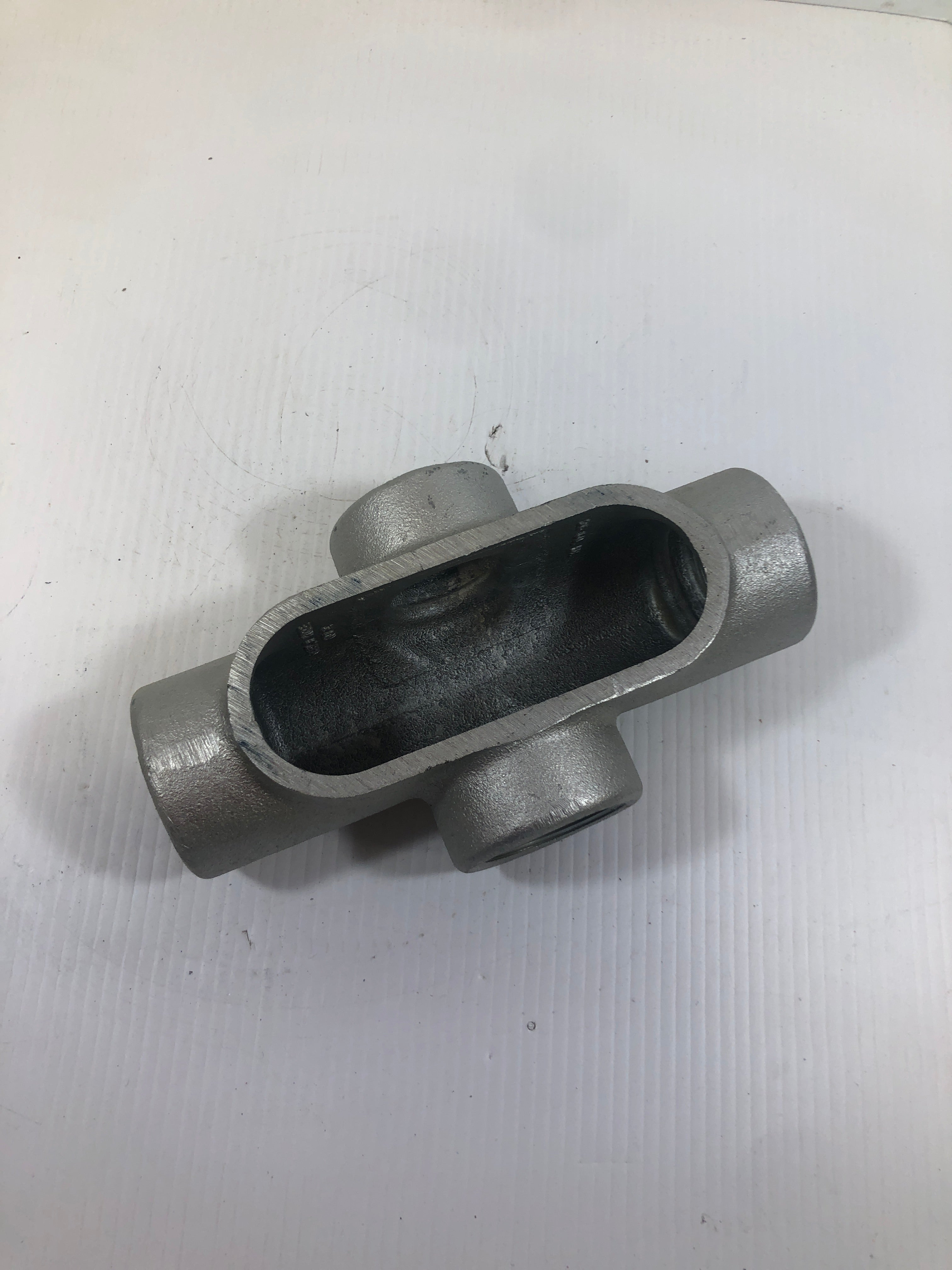 Crouse-Hinds 1-1/2" Conduit Body X57