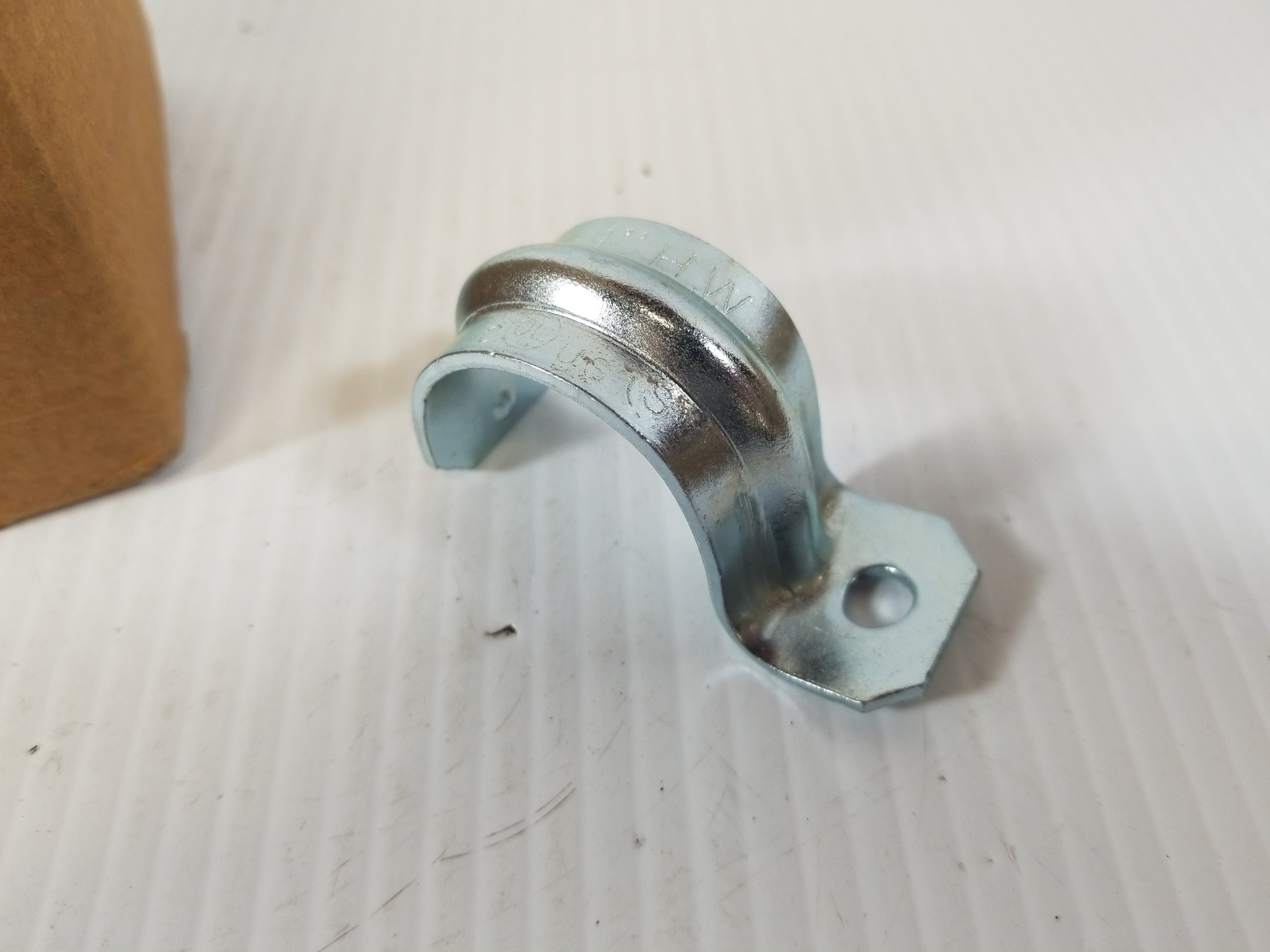 Rigid 61110B 1" Conduit One-Hole Strap Box of 30