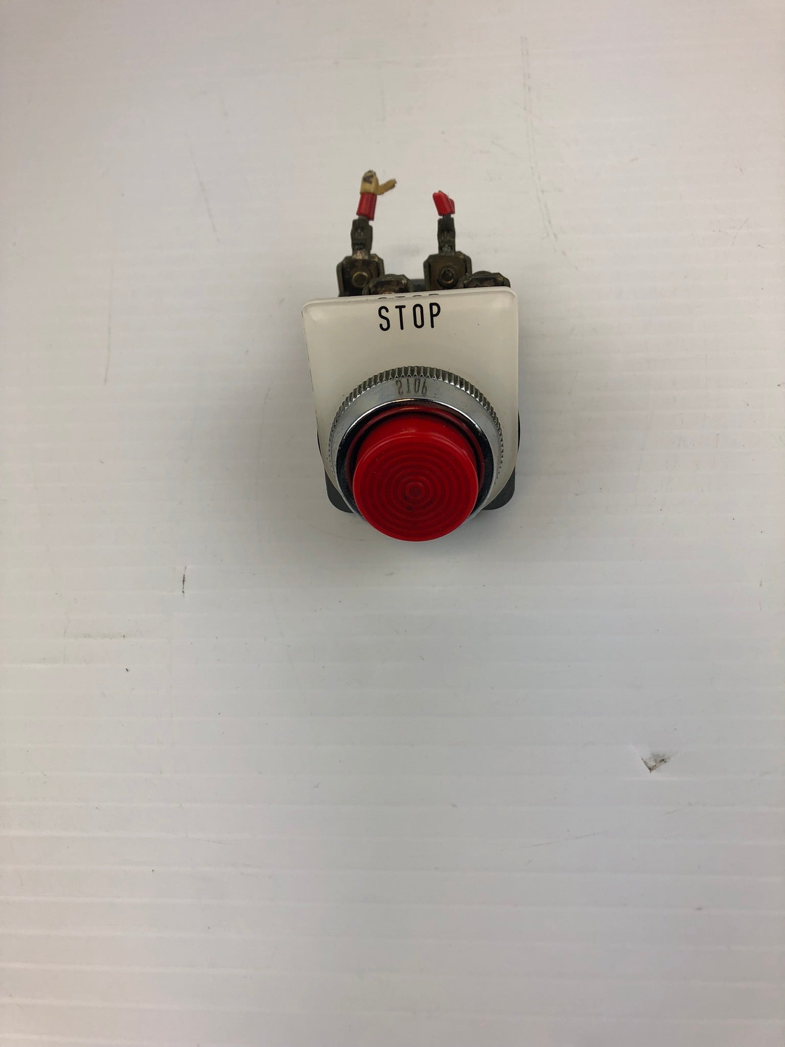 Fuji 70C-IA Selector Switch Red With Stop Selection 600 VAC