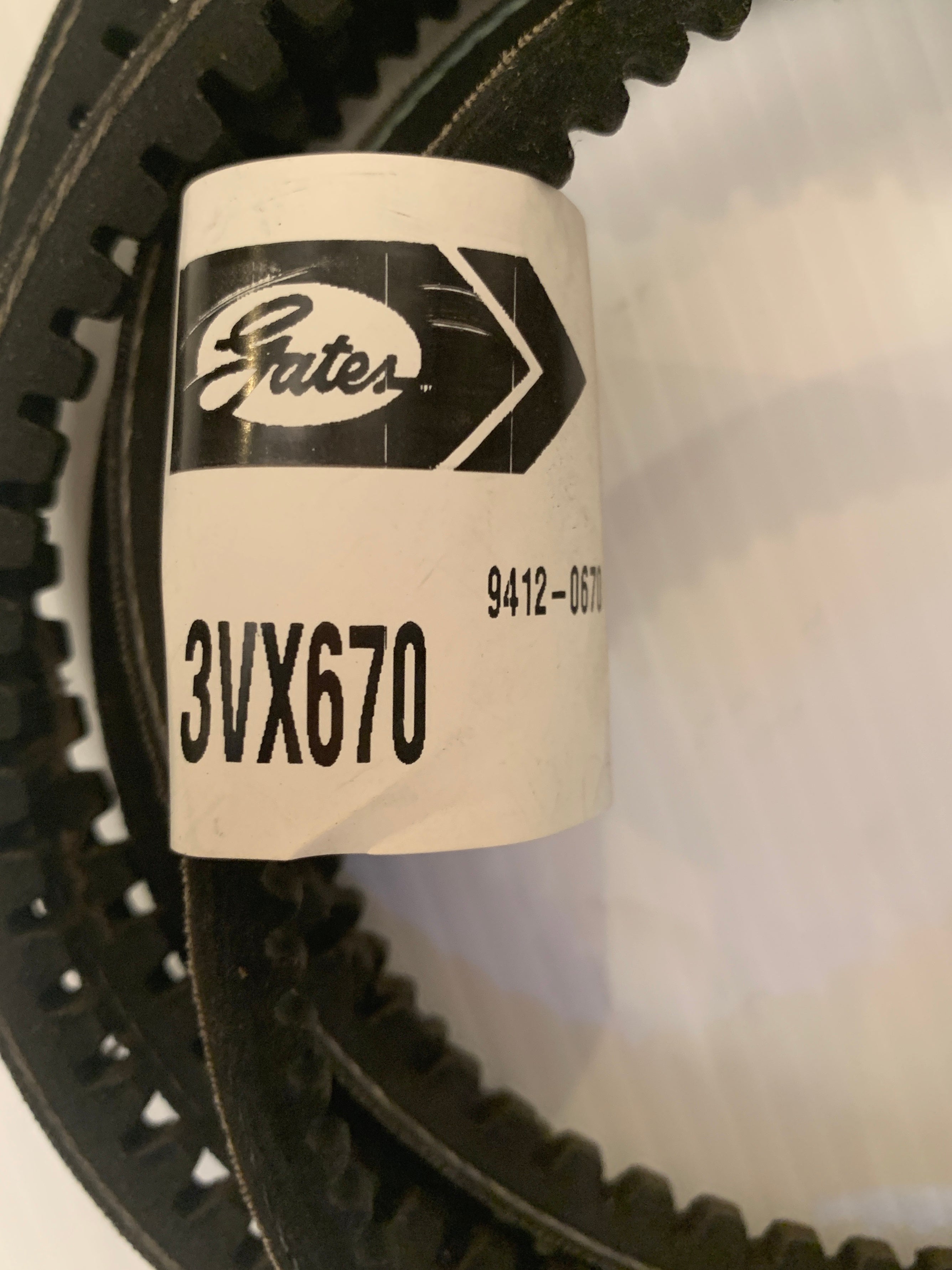 Gates 3VX670 Cogged V-Belt
