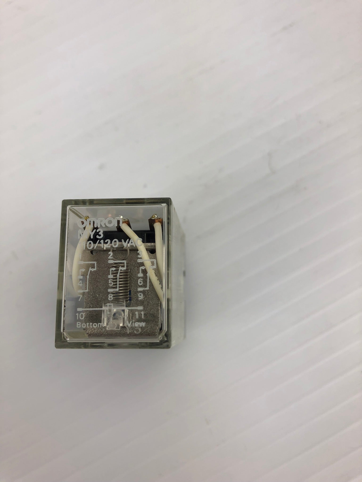 OMRON MY3 Relay 240 VAC 28 VDC 110/120 VAC