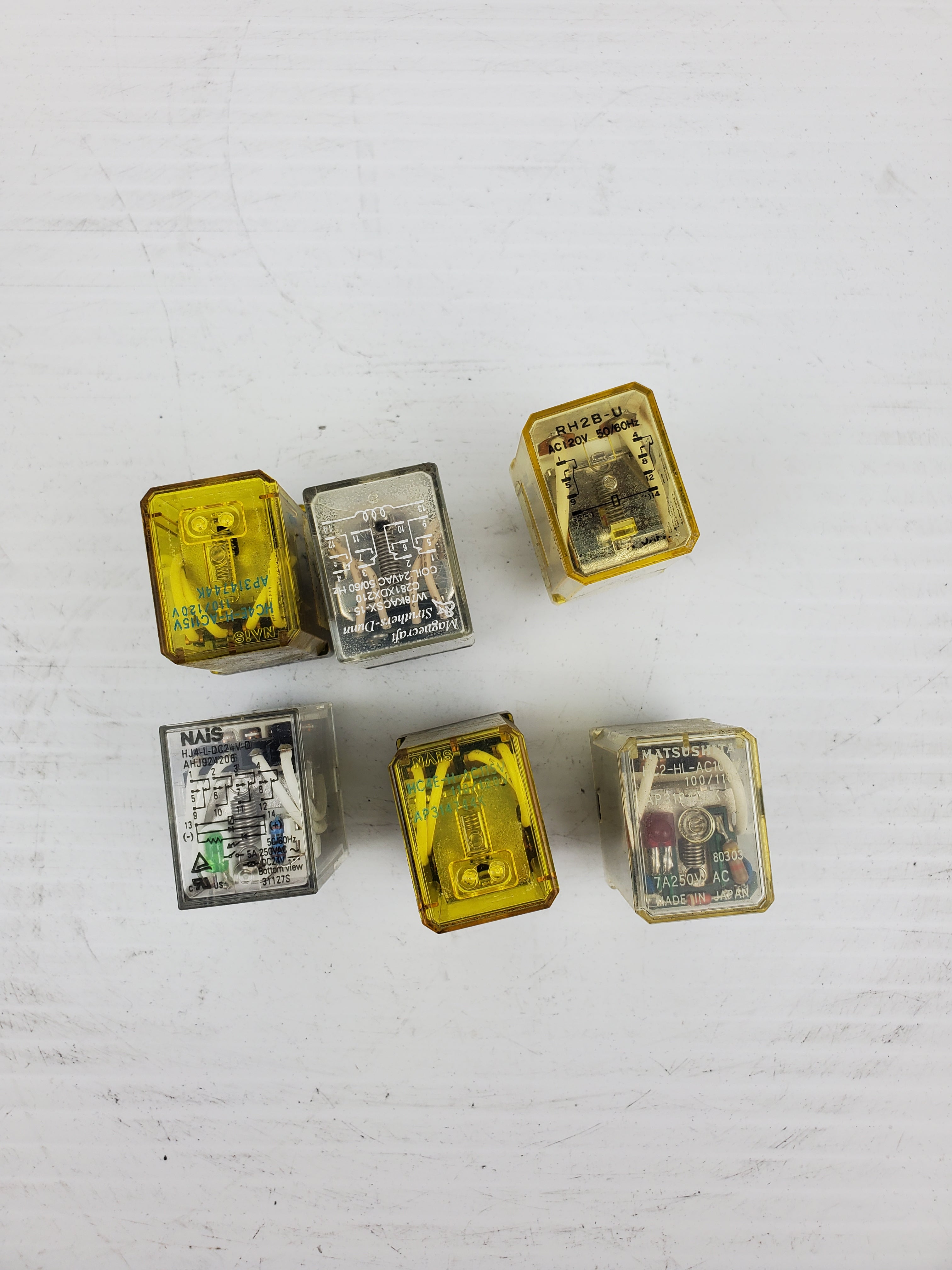NAIS Matsushita Magnecraft Mixed Lot of Relays - Lot of 6