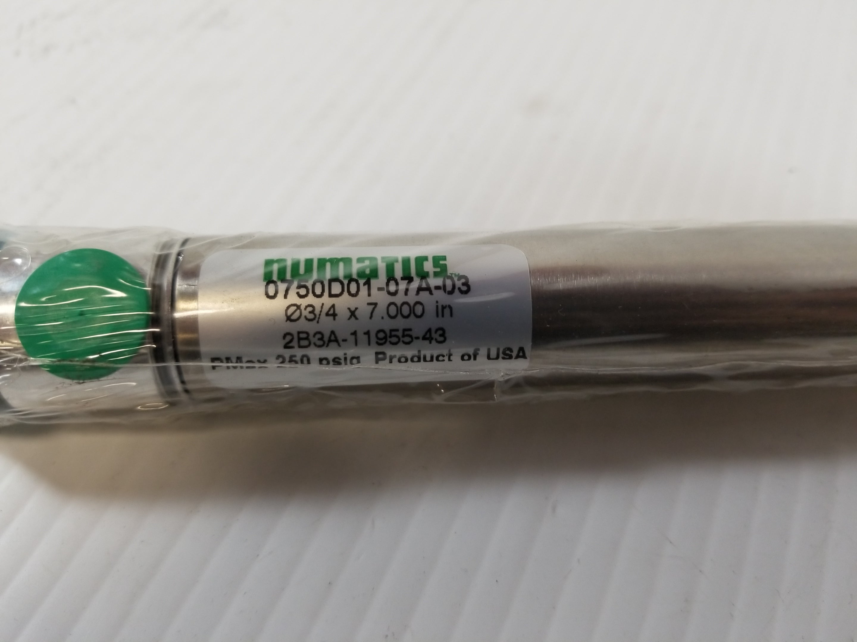 Numatics 0750D01-07A-03 3/4" x 7" Pneumatic Cylinder