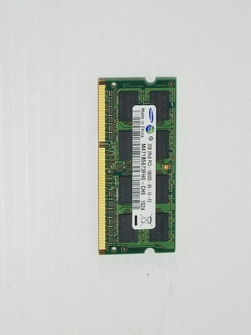 SAMSUNG 2R×8 PC3-10600S-09-10-F2 4GB メモリ 新到着 - メモリー