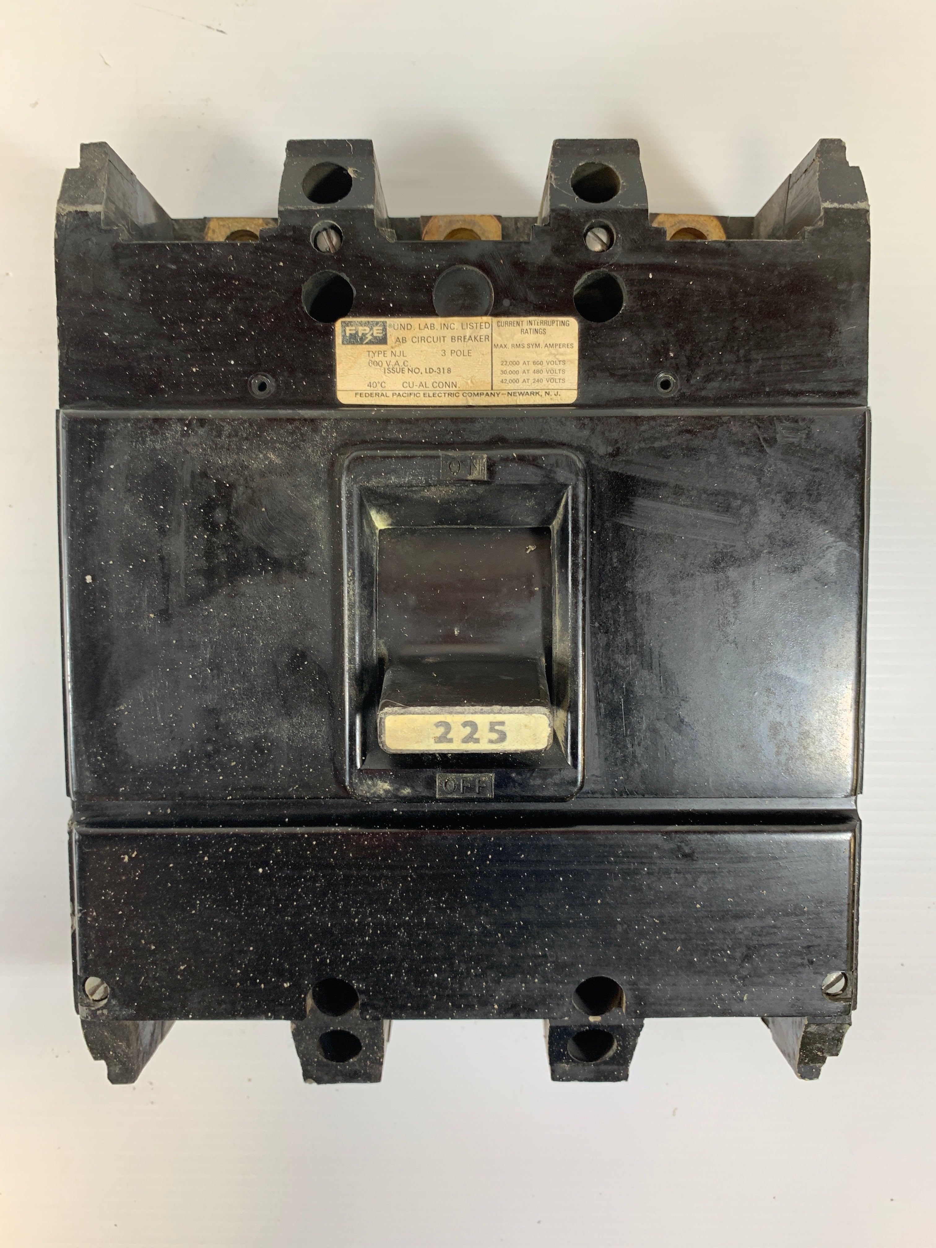 FPE Circuit Breaker 225 Amp LD-318 3 Pole