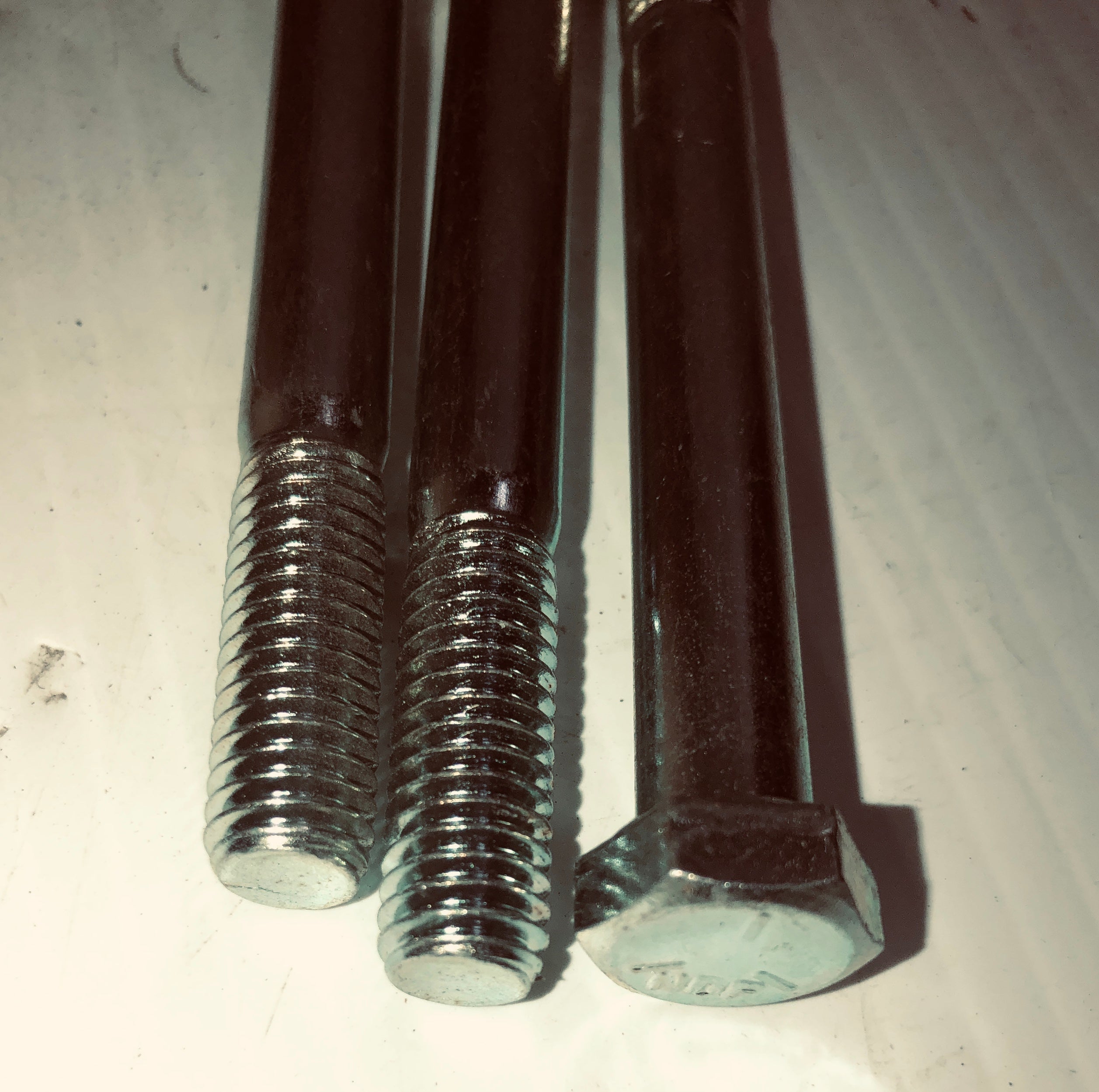 HX HD Cap Screw GR 5 ZP 3/8 - 16 x 3 - 3/4 CS5Z03753750C Case of 250