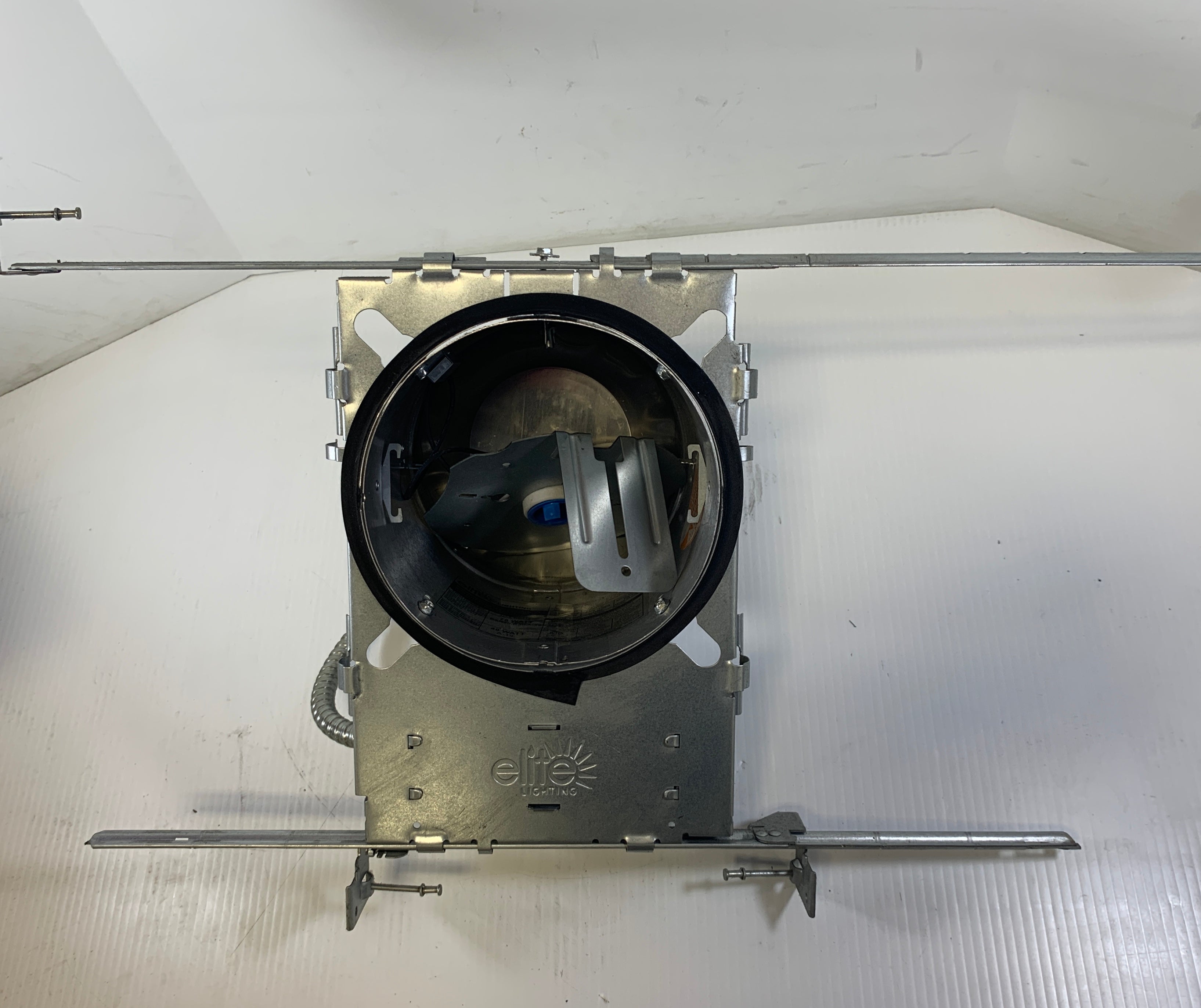 Elite Lighting Ceiling Mount B6IC-AT-W 120 V 0.63 Amp