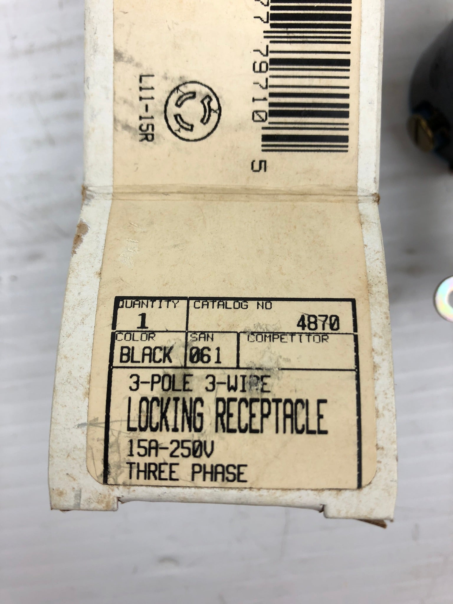 Leviton 4870 Black Locking Receptacle 3-Pole 3-Wire 15A-250V Three Phase