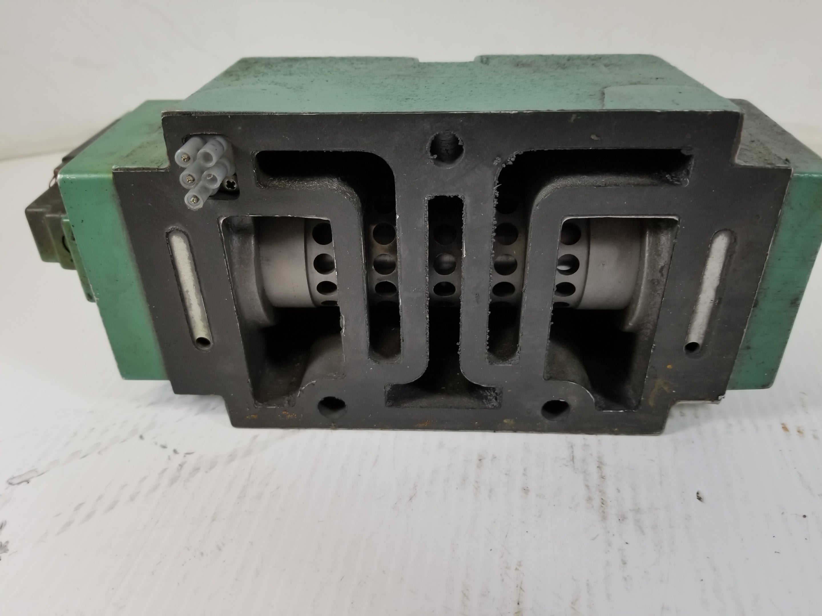 Numatics 147BA43AM014X61 Pneumatic Solenoid Valve 24VDC