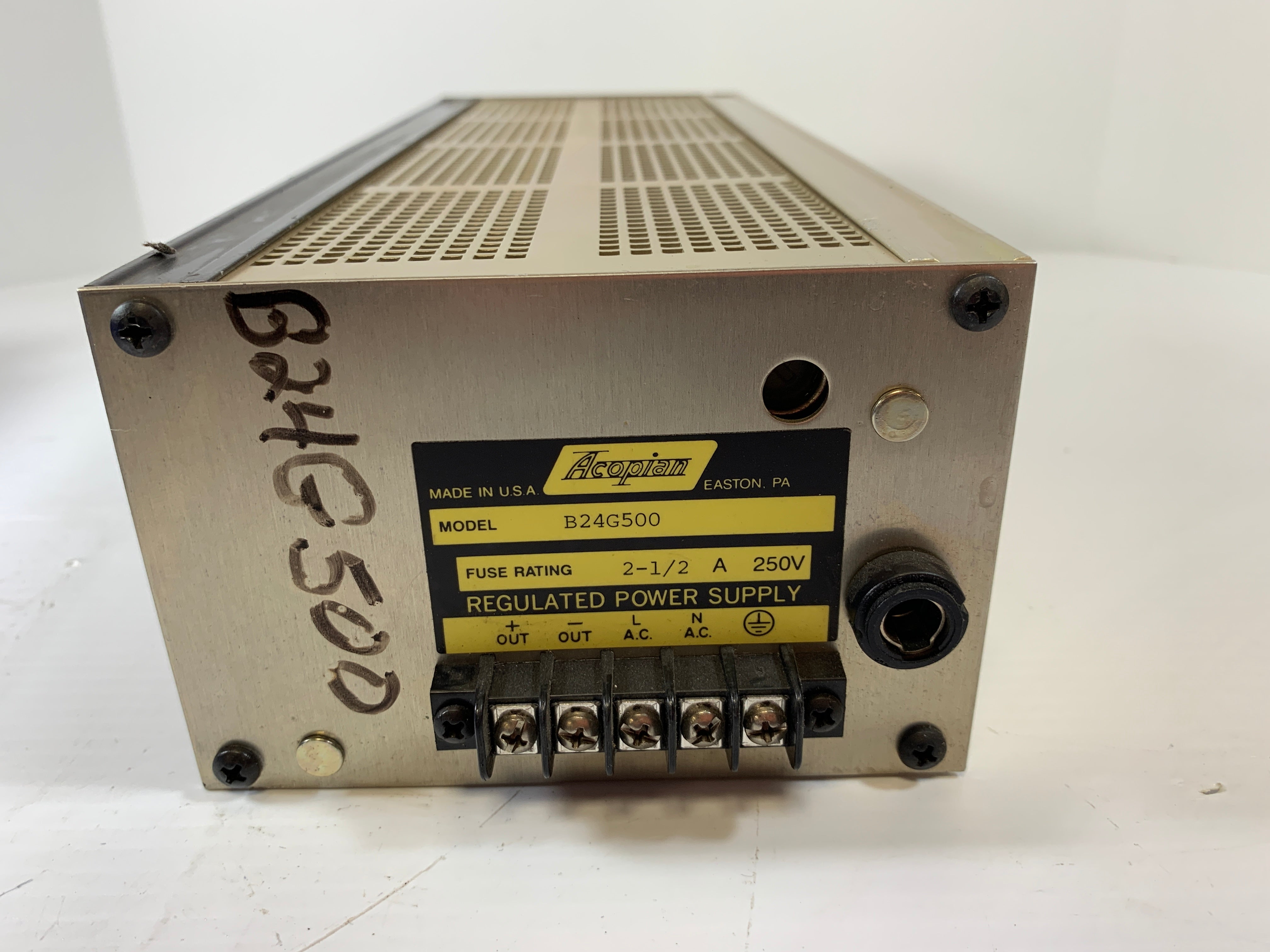 Acopian Power Supply B24G500 250 V 2 1/2 A