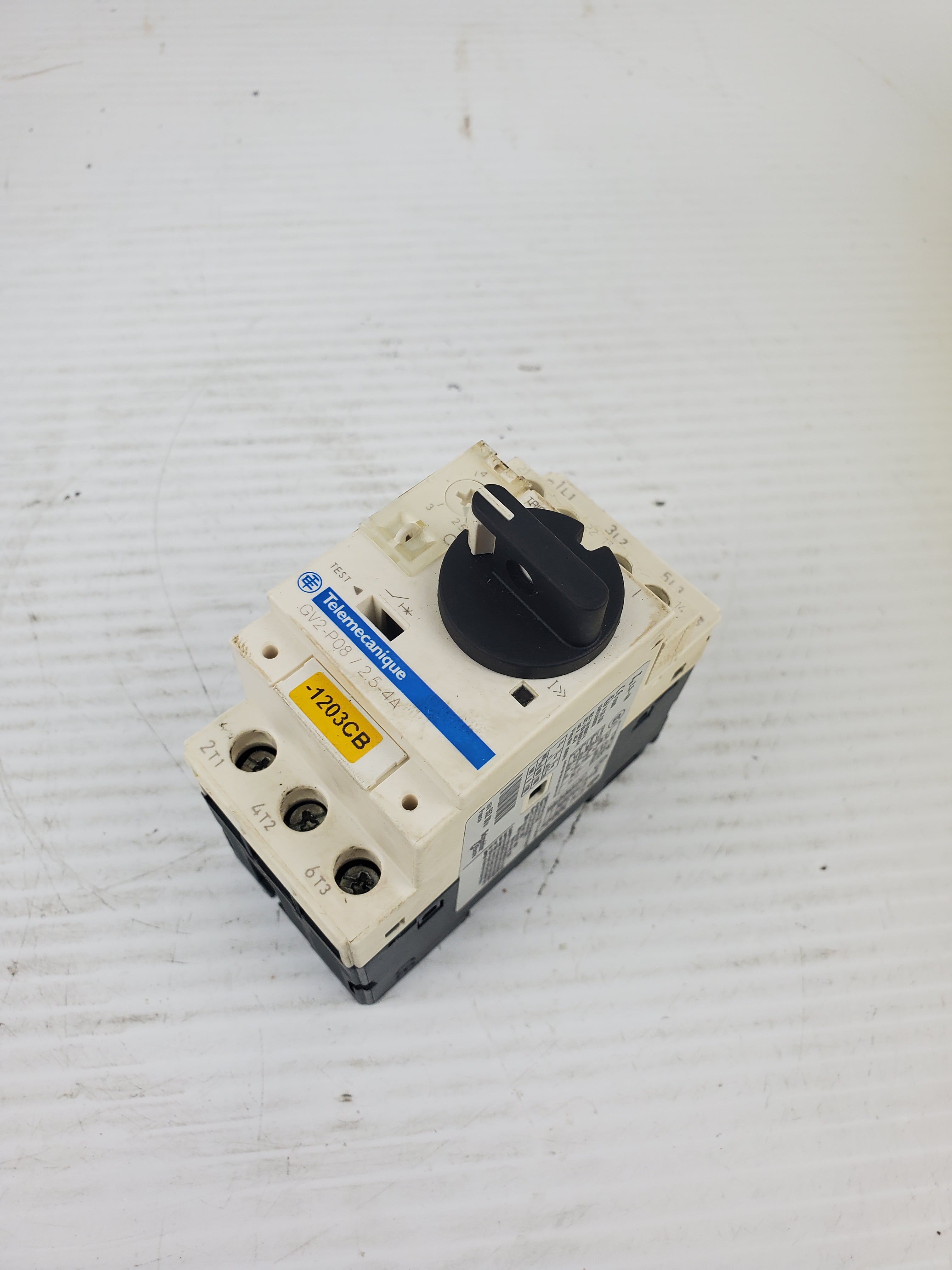 Telemecanique GV2-P08 Motor Circuit Breaker 2.5-4A