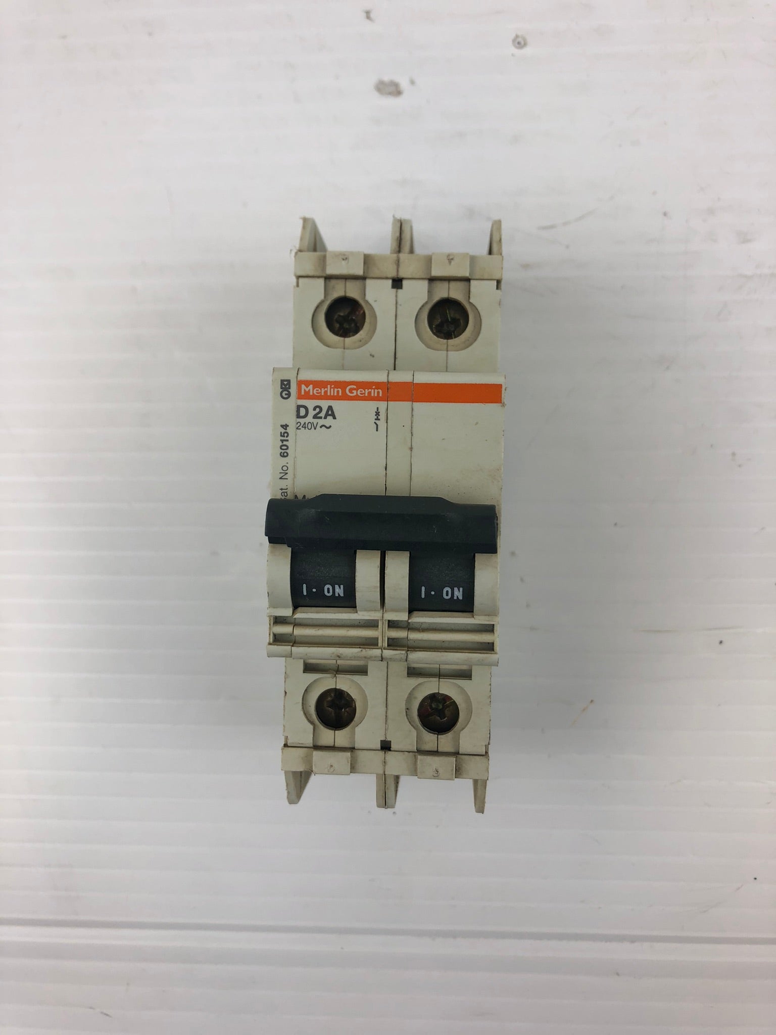 Merlin Gerin D2A Circuit Breaker Protector 240V 2A 2P Multi 9 C60 60154