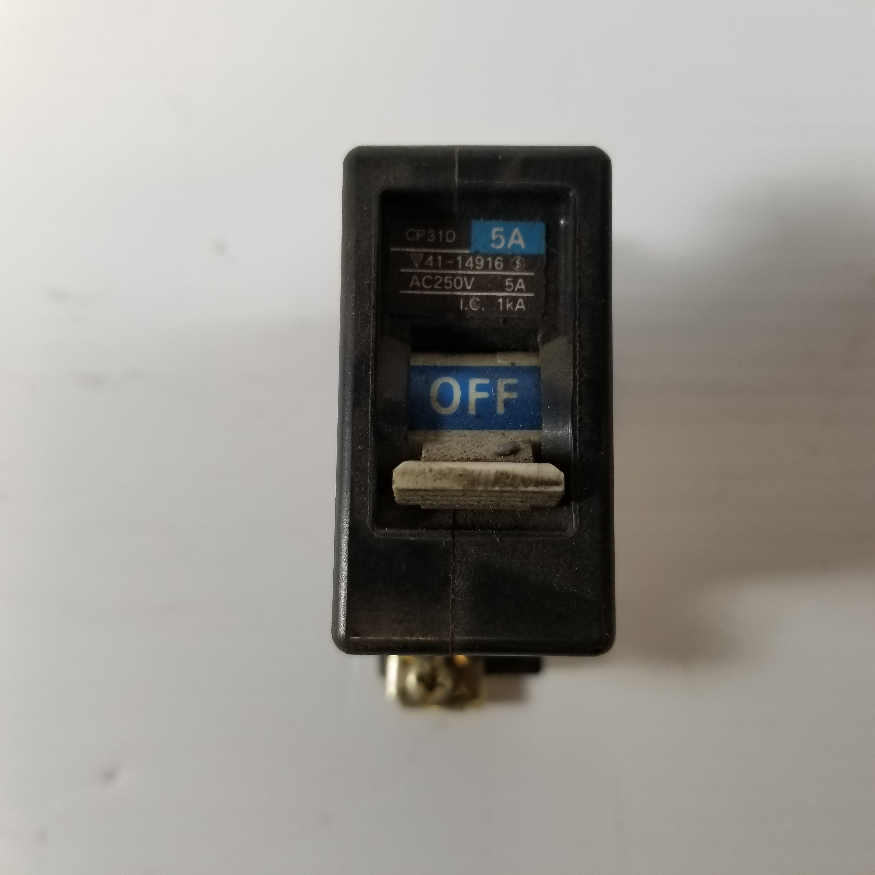 Fuji Electric CP31D 5A 1-Pole Circuit Breaker / Protector