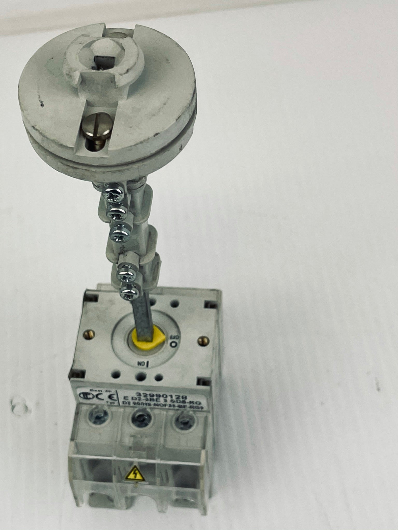 Elektra Tailfingin Motor Disconnect 32990128 E D2-3BE 3SD8-RG IEC 60947-3