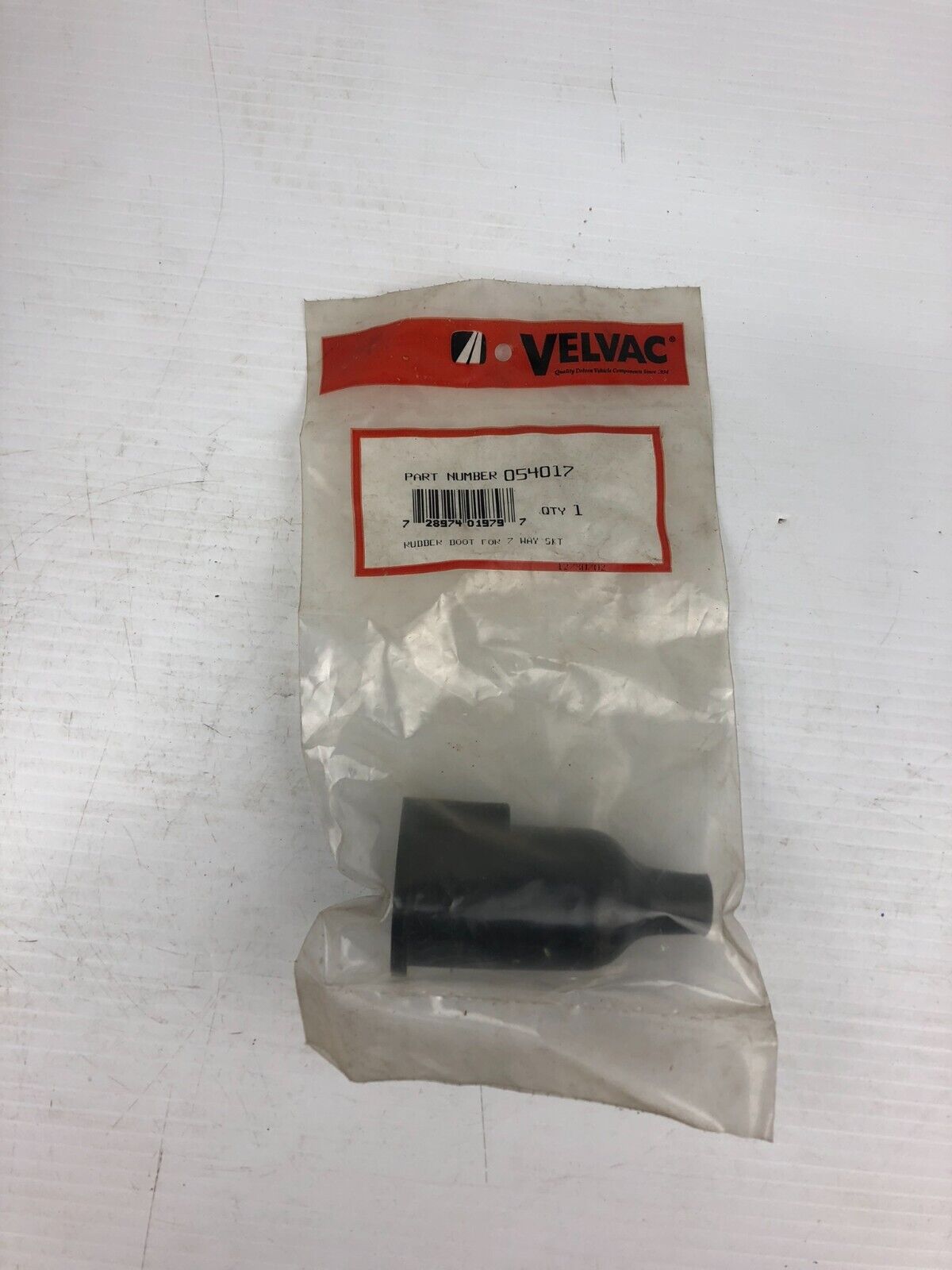 Velvac 054017 Rubber Boot for 7 Way SKT