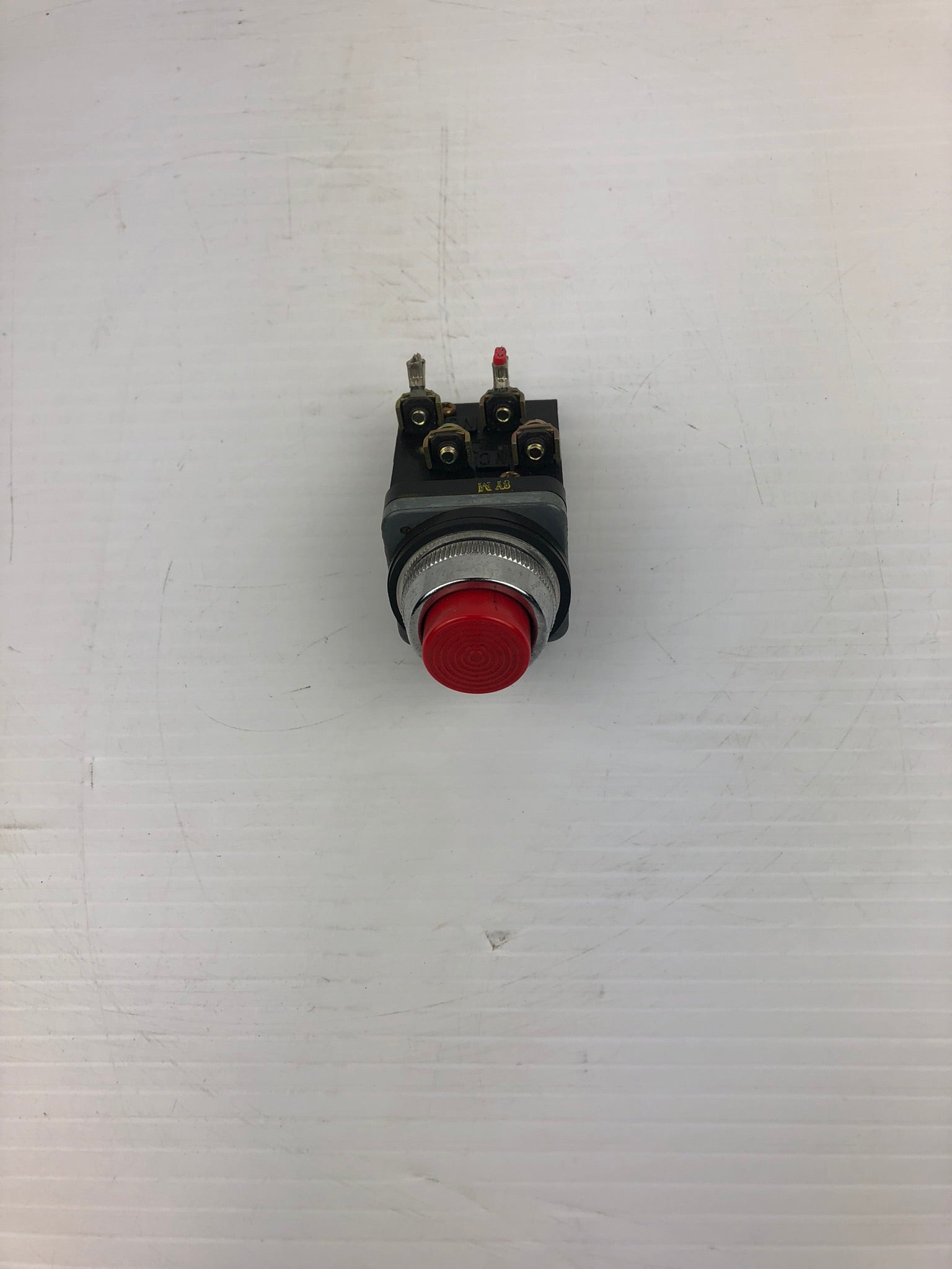 Fuji 70C-IA Reset Push Button Red 600VAC 600VDC