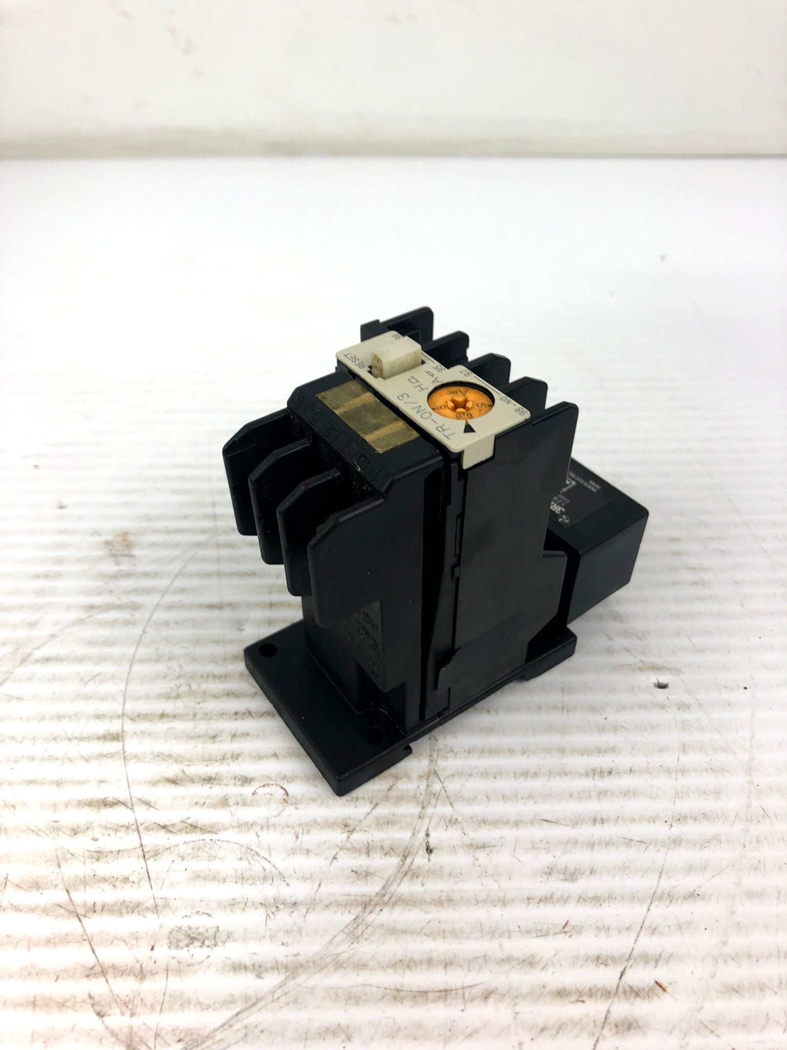 Fuji Electric TR-0N/3 Overload Relay 600 VAC with Okaya 3RMES-121334-A0