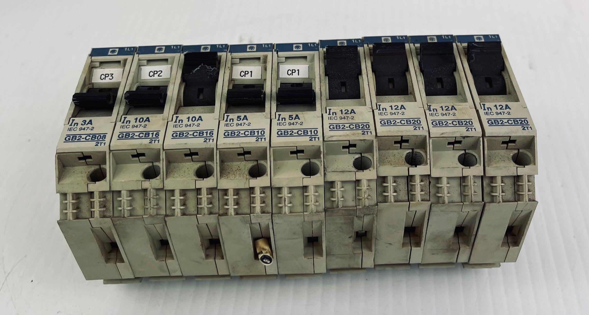 Telemecanique Circuit Breaker Lot of 9 GB2-CB08 CB16 CB10 CB20 12 AMP