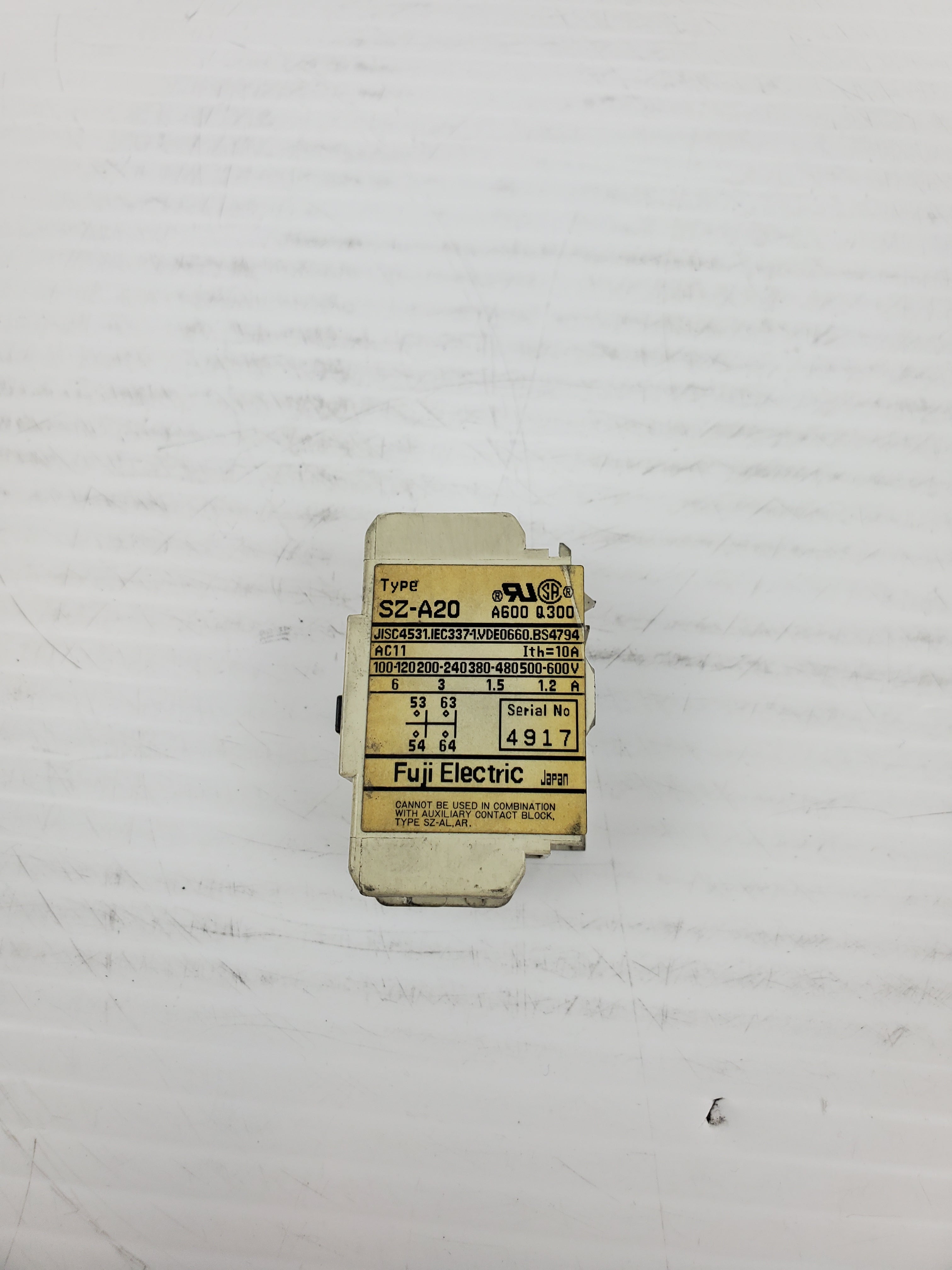 Fuji Electric SZ-A20 Auxiliary Contact A600 Q300