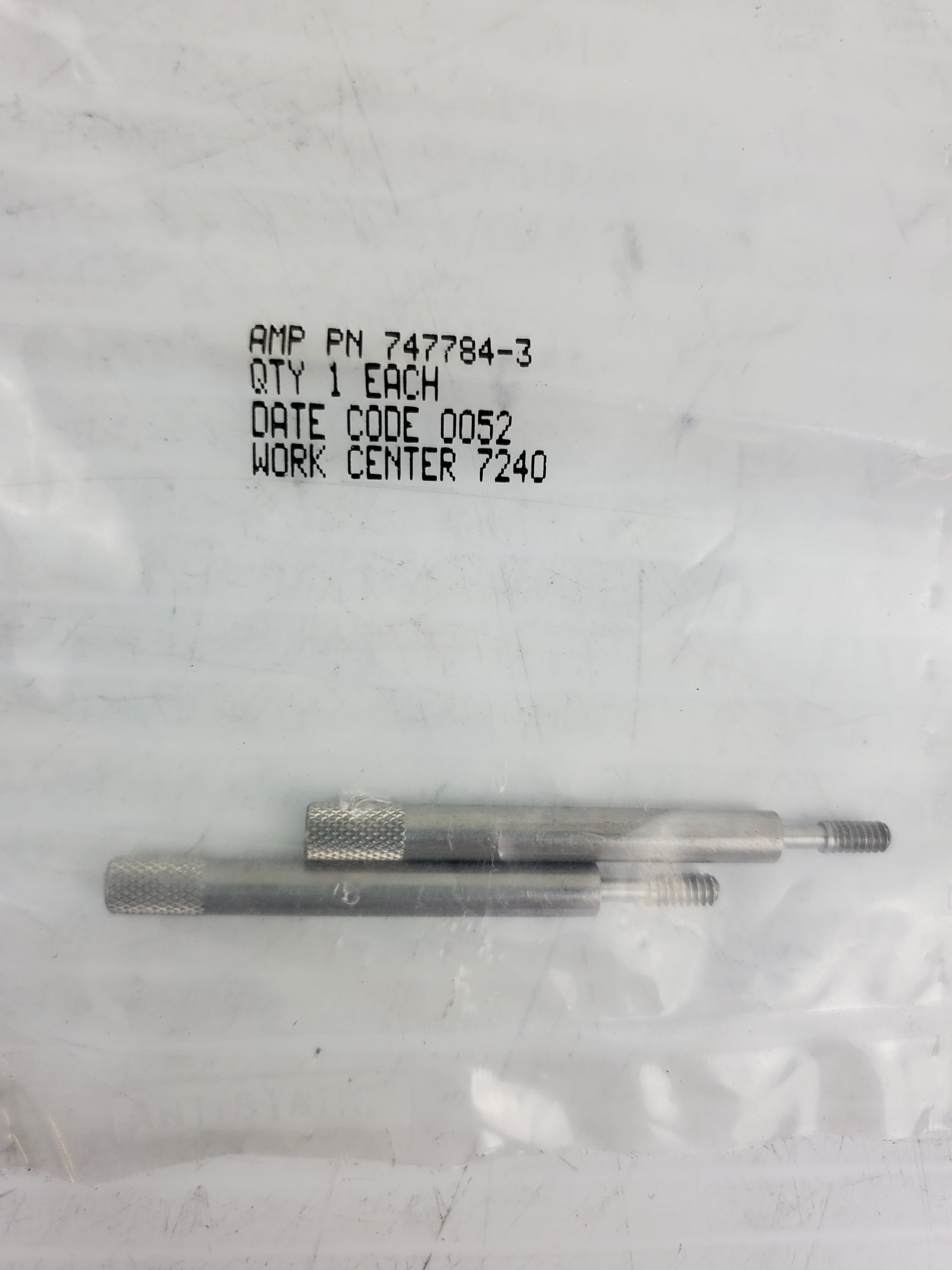 TYCO AMP 747784-3 Jack Screw