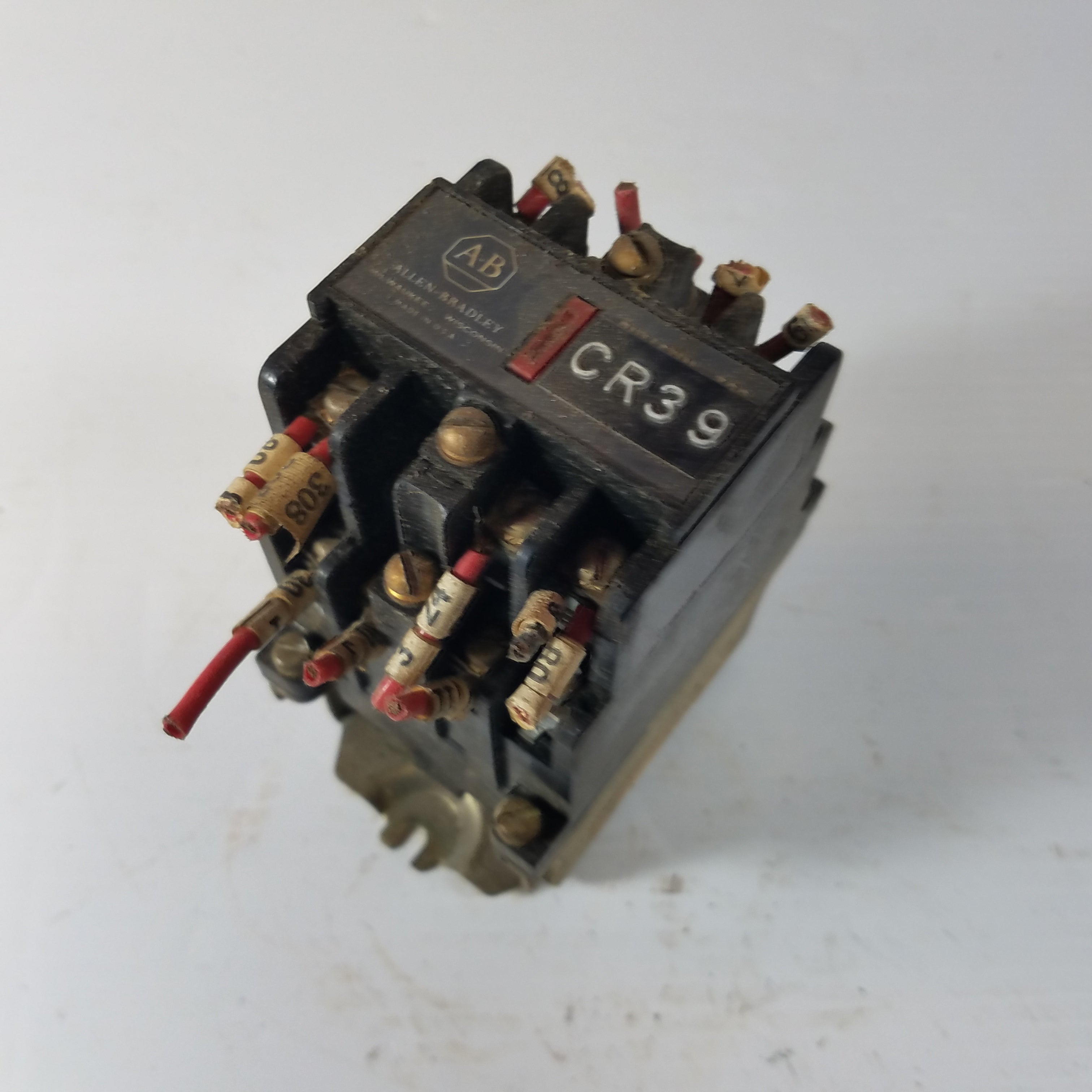 Allen-Bradley 700-N400 Control Relay