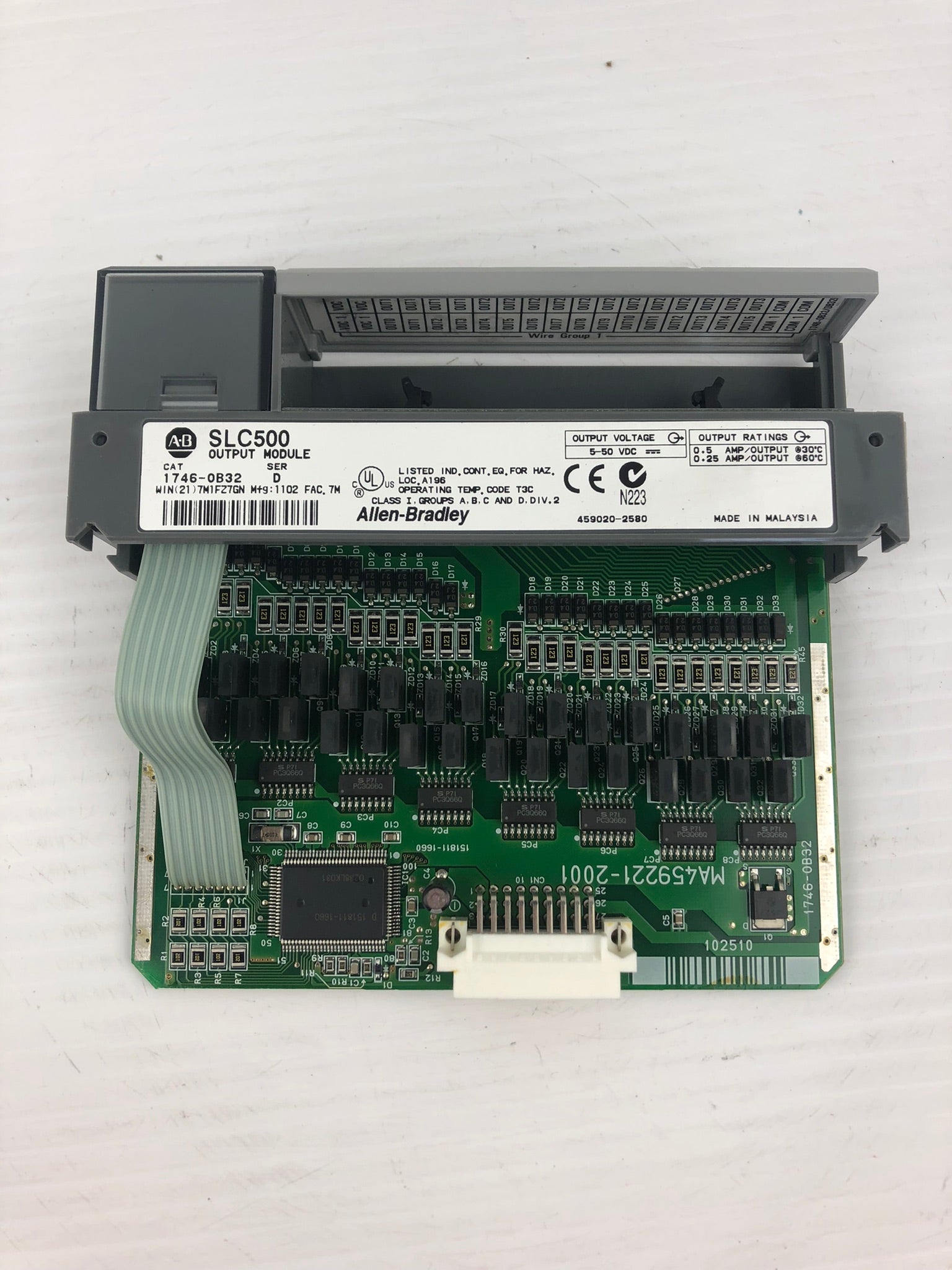 Allen-Bradley 1746-0B32 Output Module Series D SLC500
