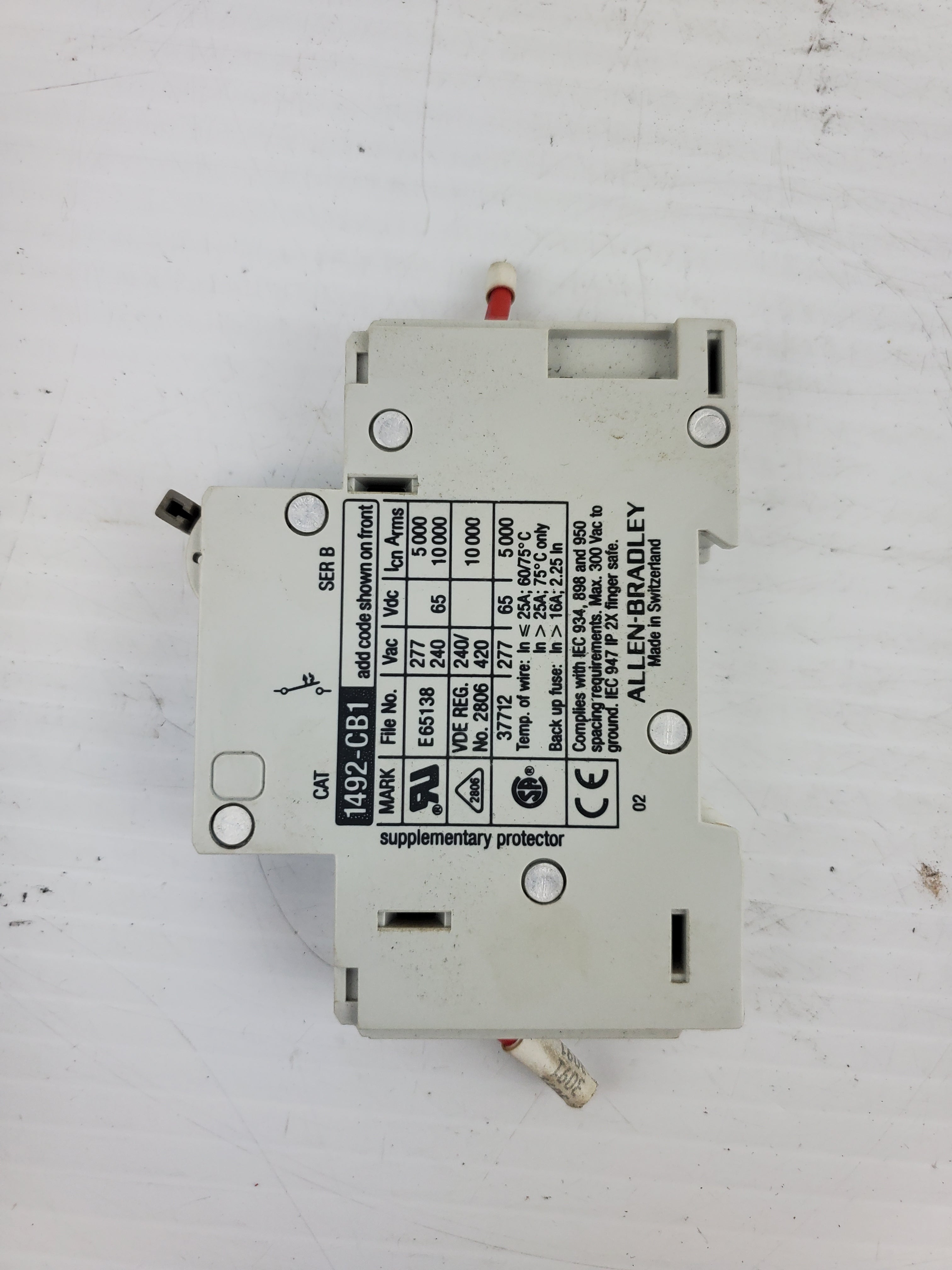 Allen-Bradley 1492-CB1-F010 Circuit Breaker