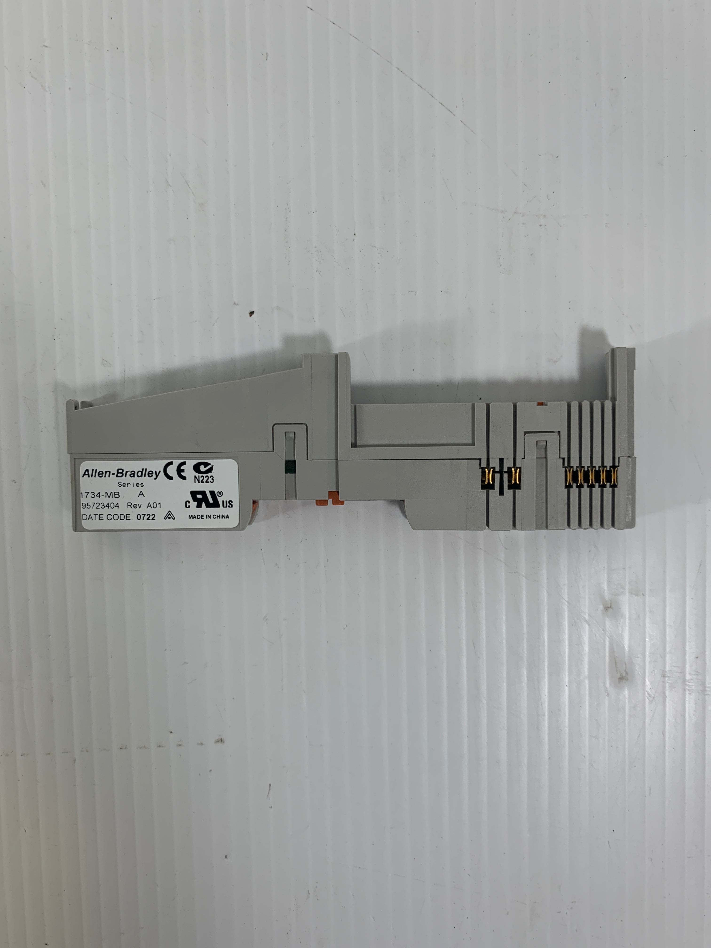 Allen-Bradley 1734-MB Input Module Series A