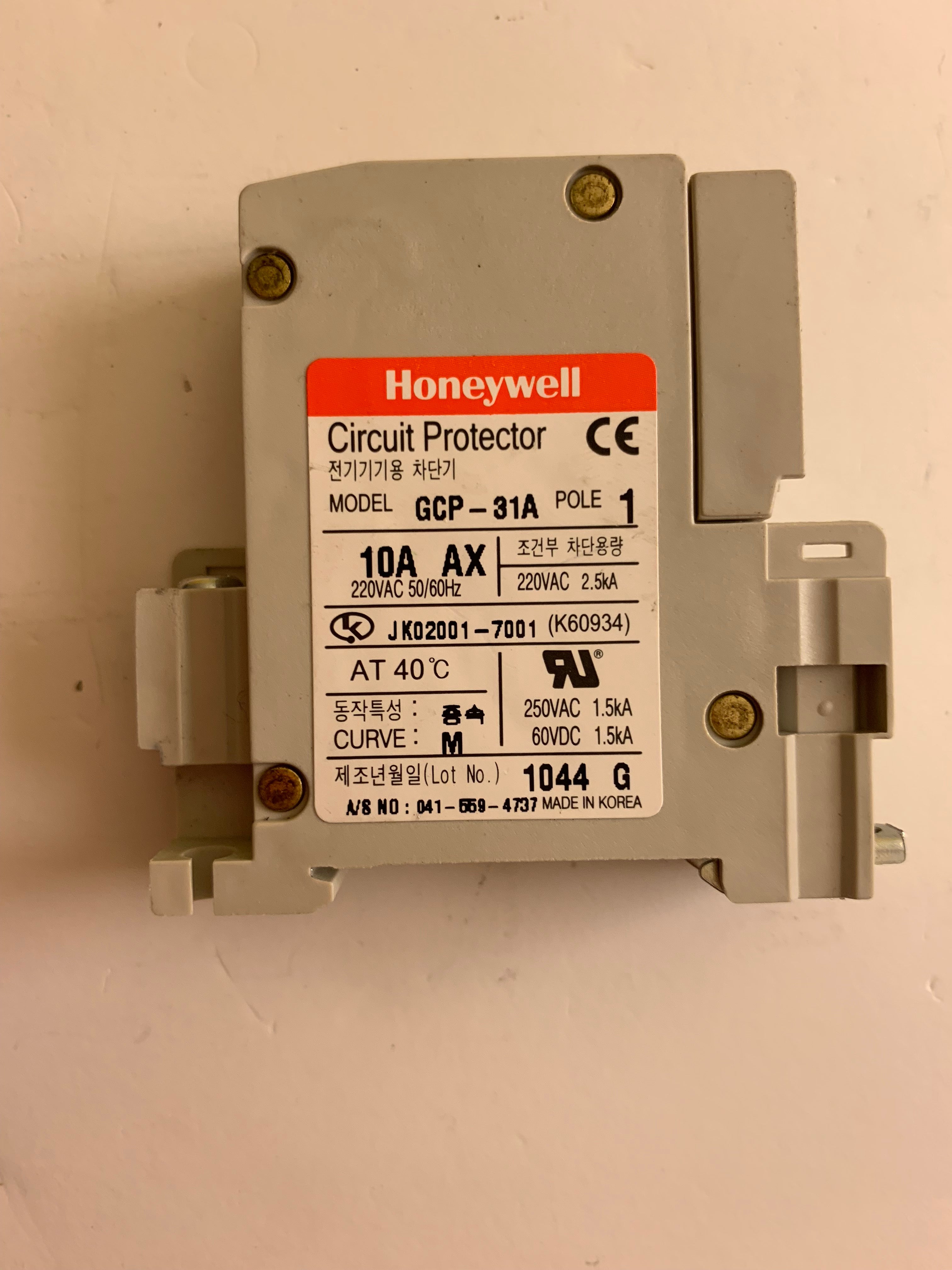 Honeywell GCP-31A Single Pole 10A AX Circuit Breaker