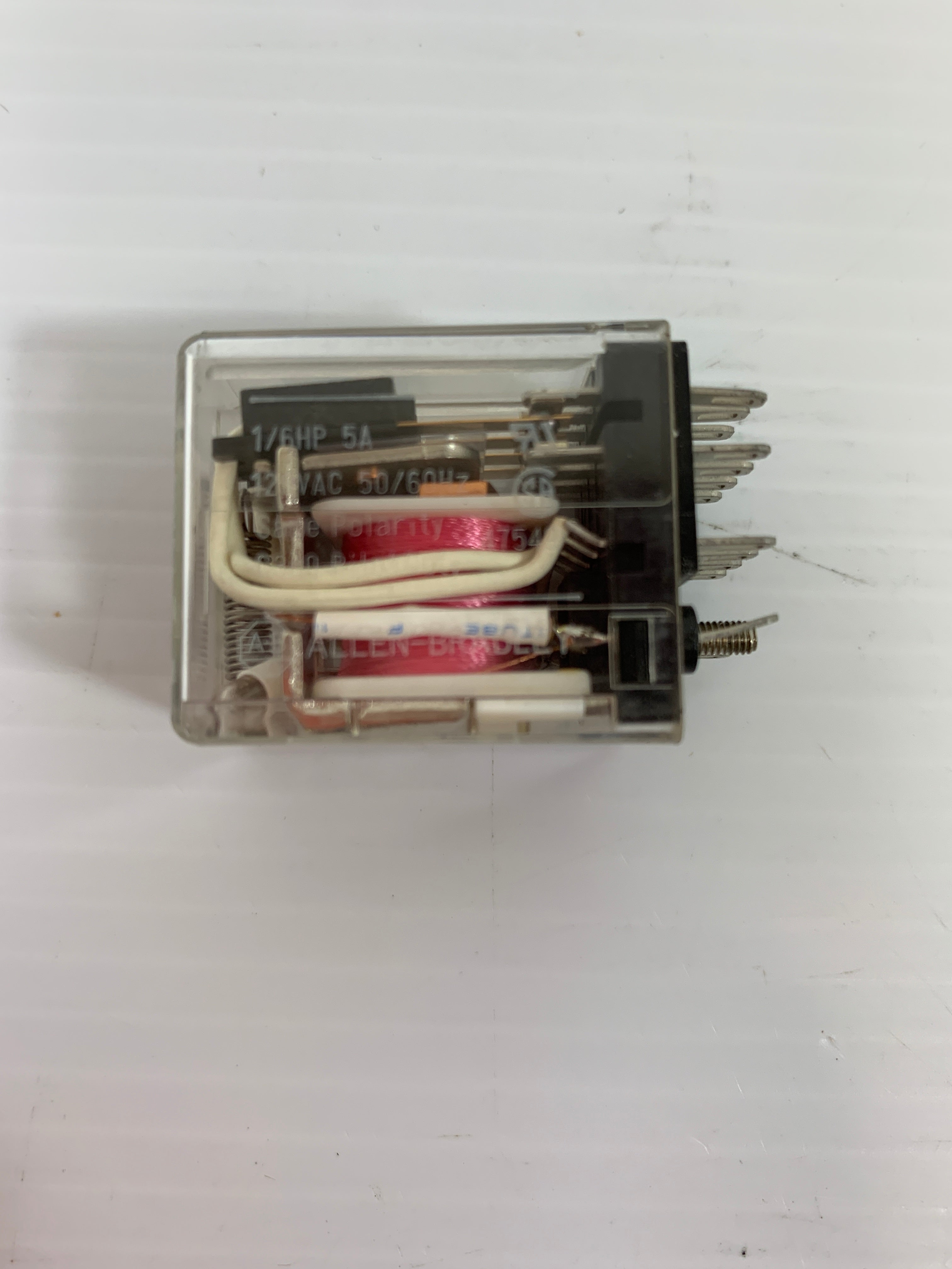 Allen-Bradley 700-HC24A1-4 Relay 1/6 HP 5 Amp