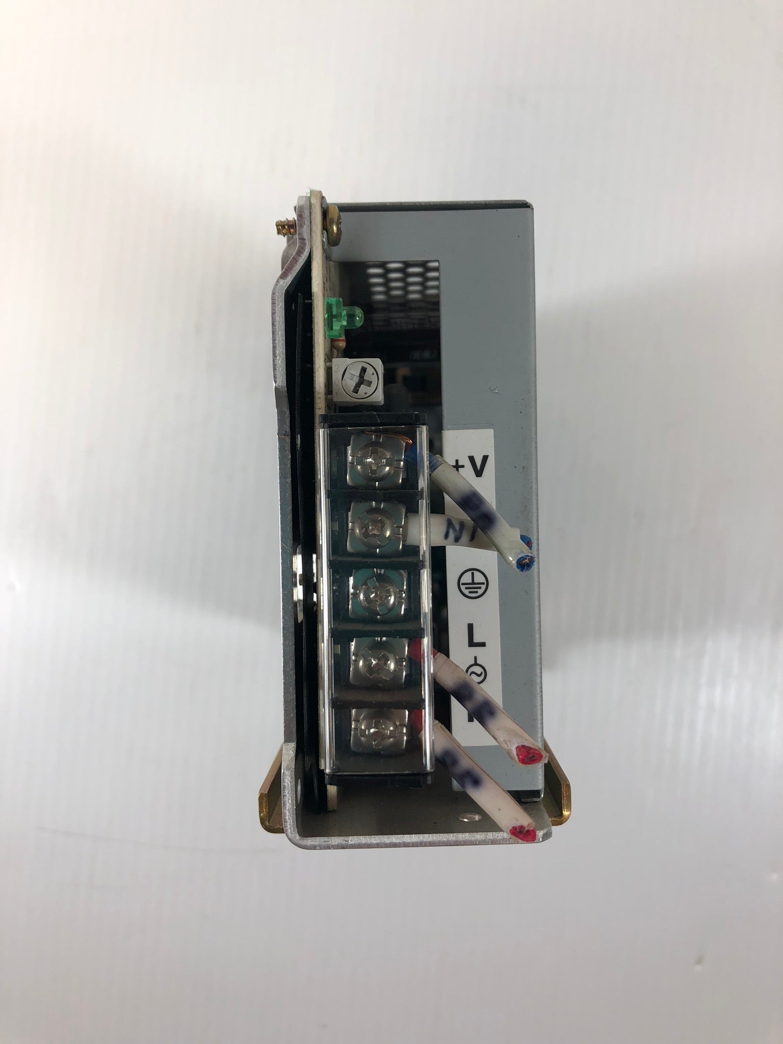Omron S82J-05024D Power Supply AC100-240V with Base Fixture 1228205-7