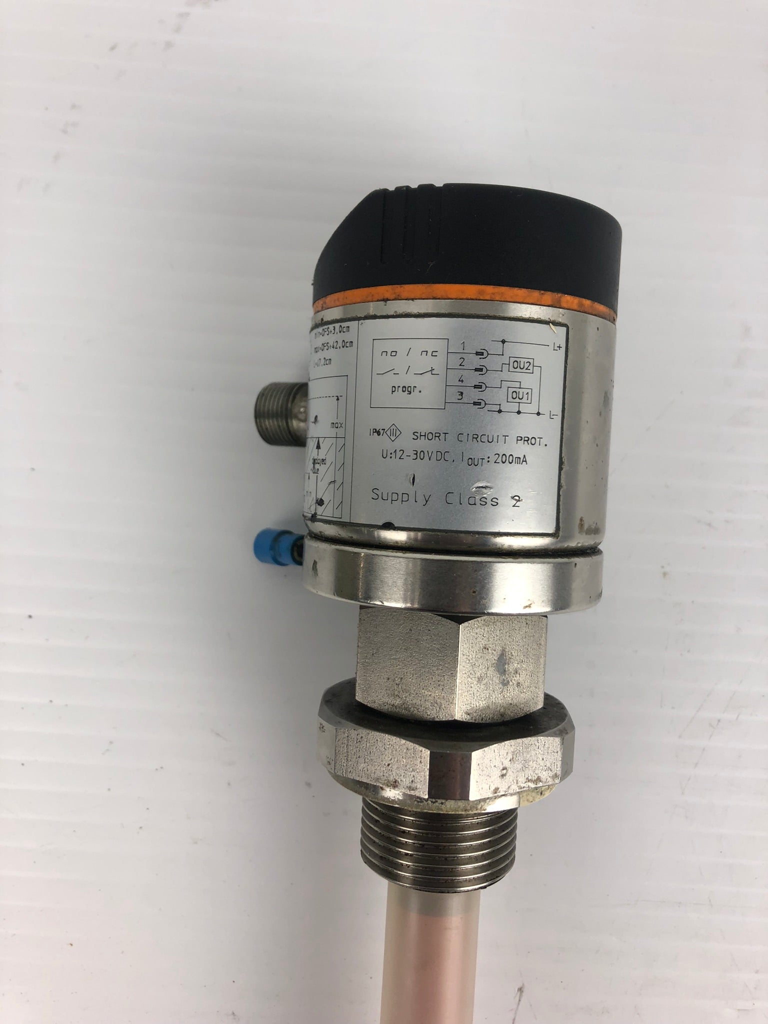 IFM Effector Level Sensor LK7023 Dual Output 45127 LK0472A-A-00KQPKG/US