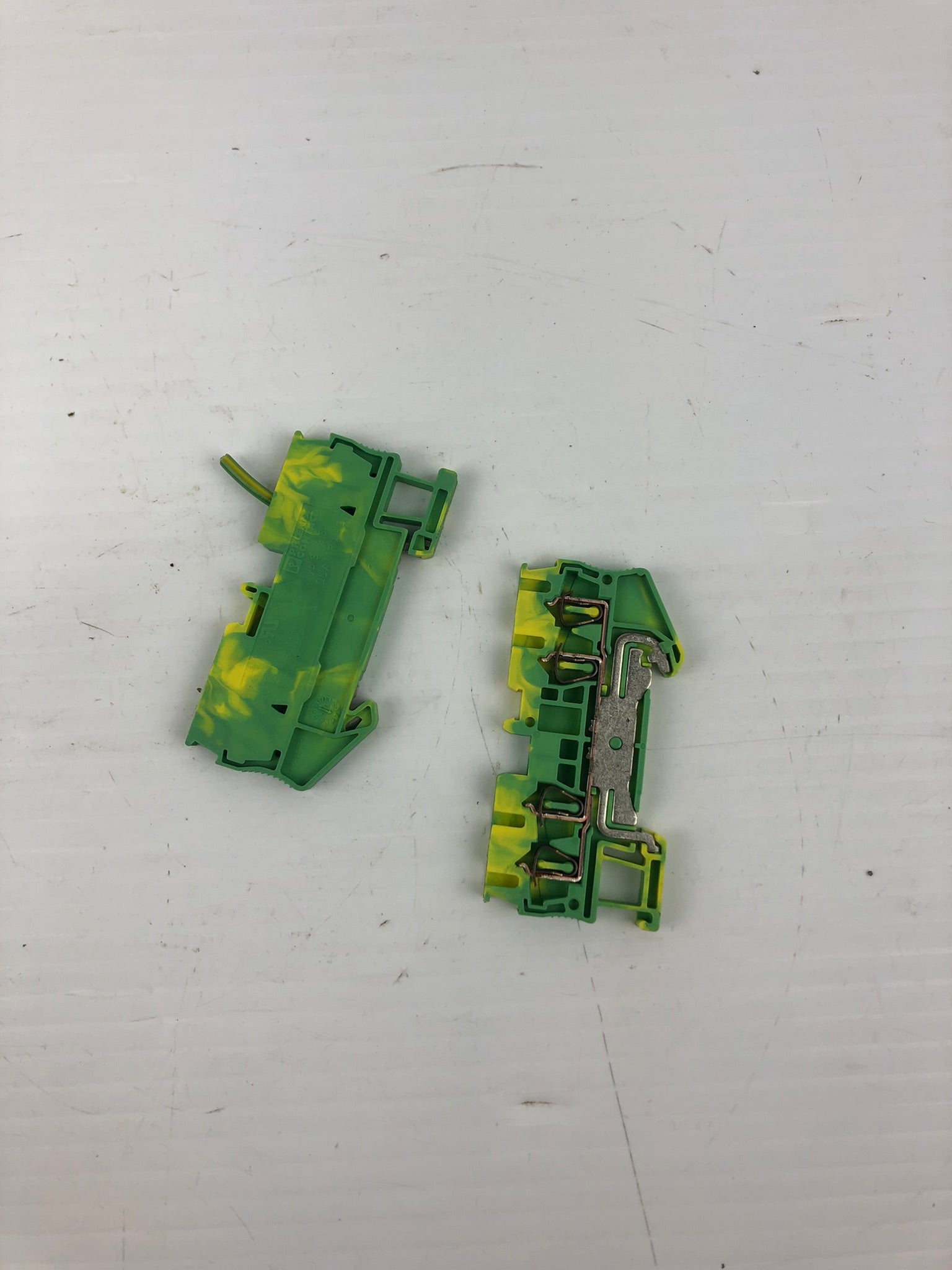 Phoenix Contact ST 2.5- Quattro PE Terminal Blocks Lot of 2