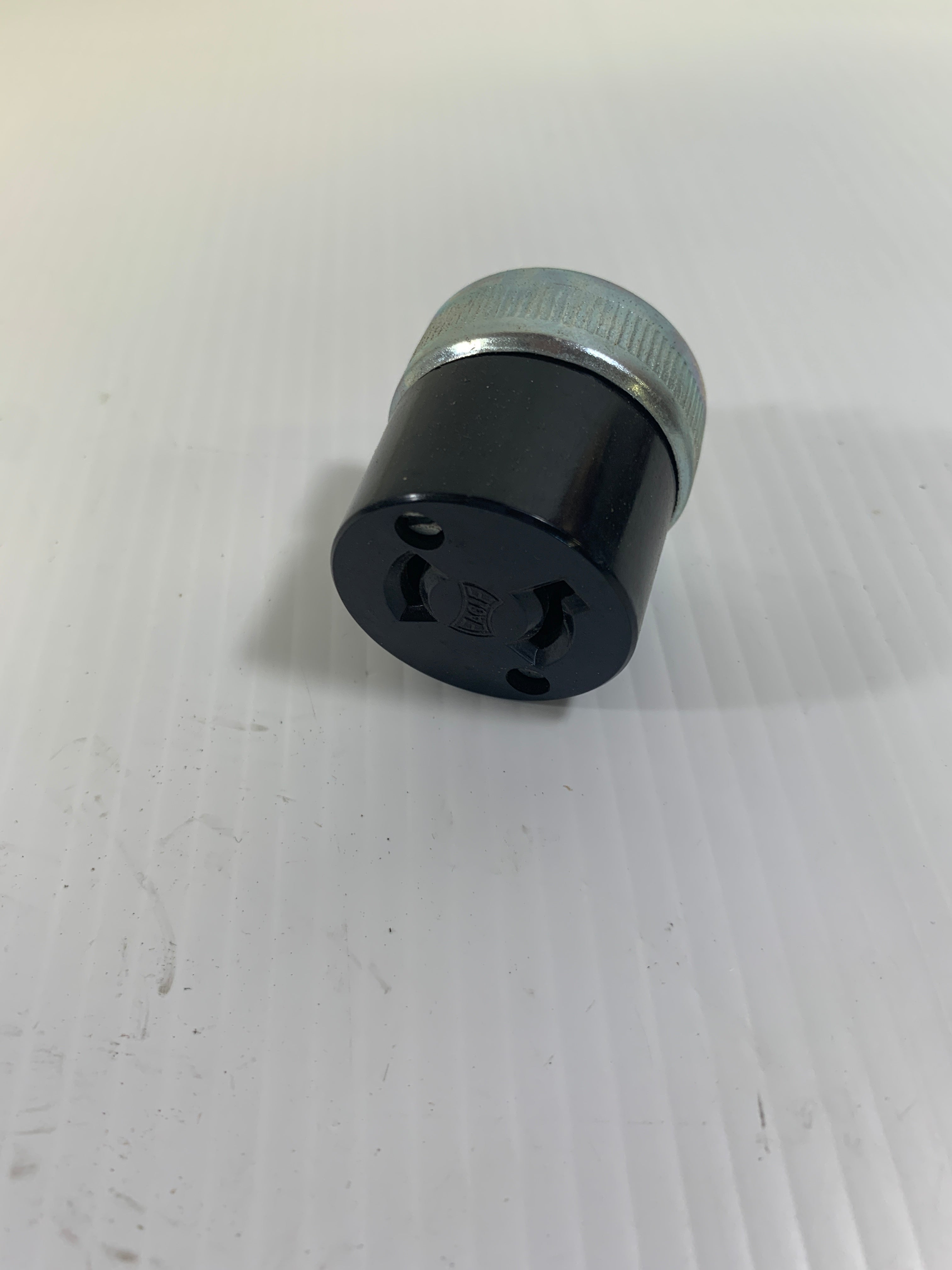 Leviton Locking Plug 7545-C Polarized 15A-125V