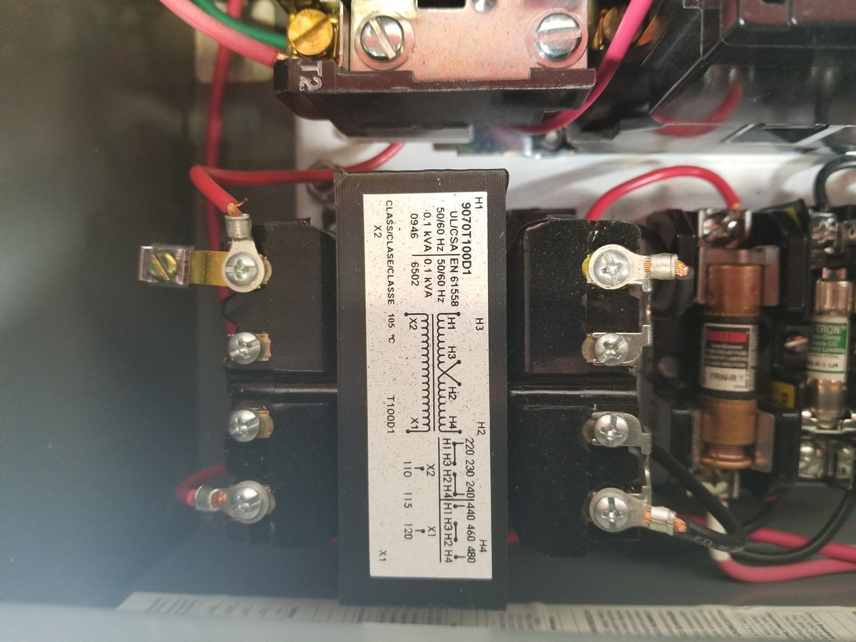 Square D 8538SBA64V80CFF4TX11 Motor Disconnector Switch 2HP 30A 12/3R Enclosure