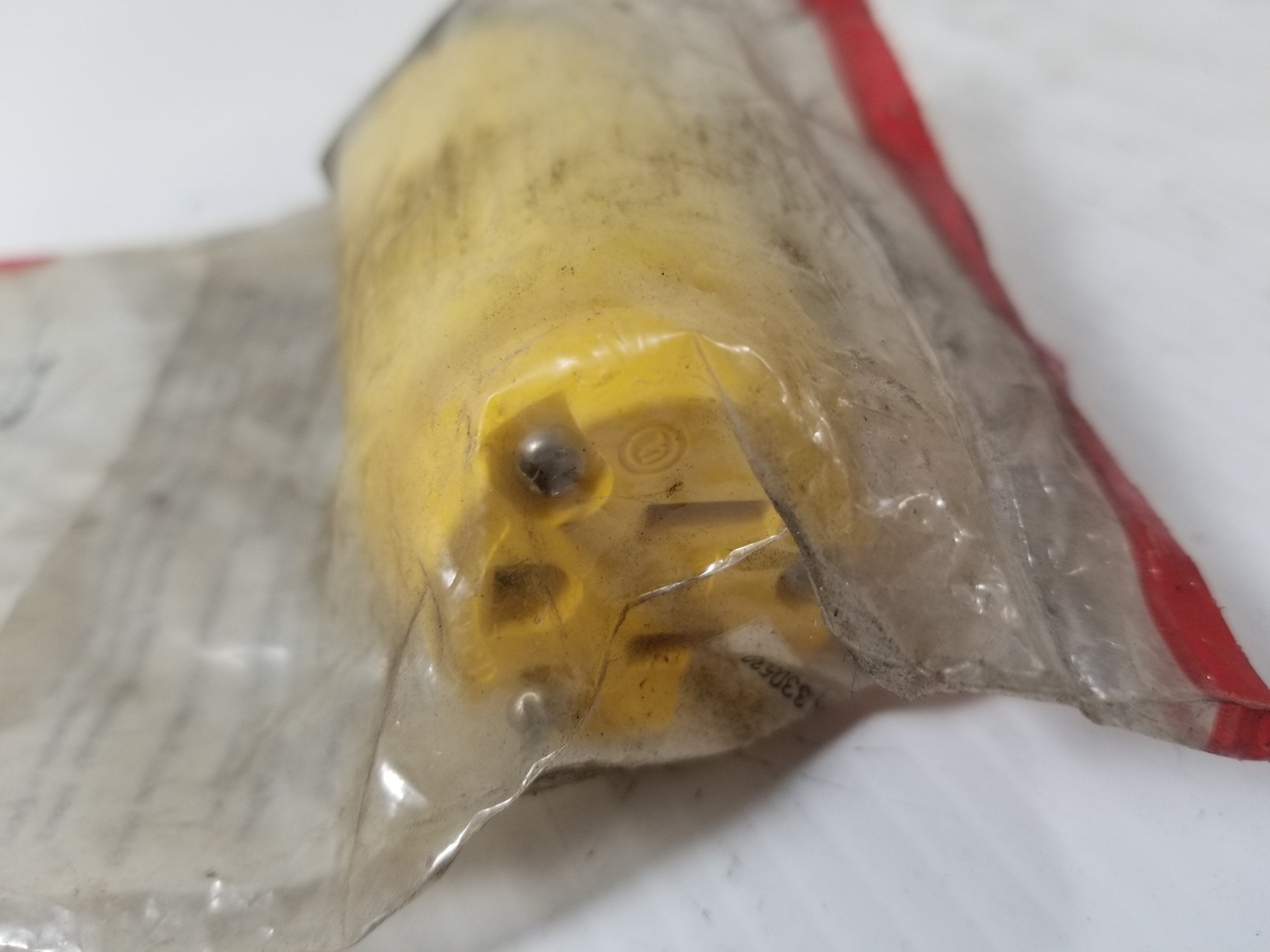 Pass & Seymour 1547 Connector