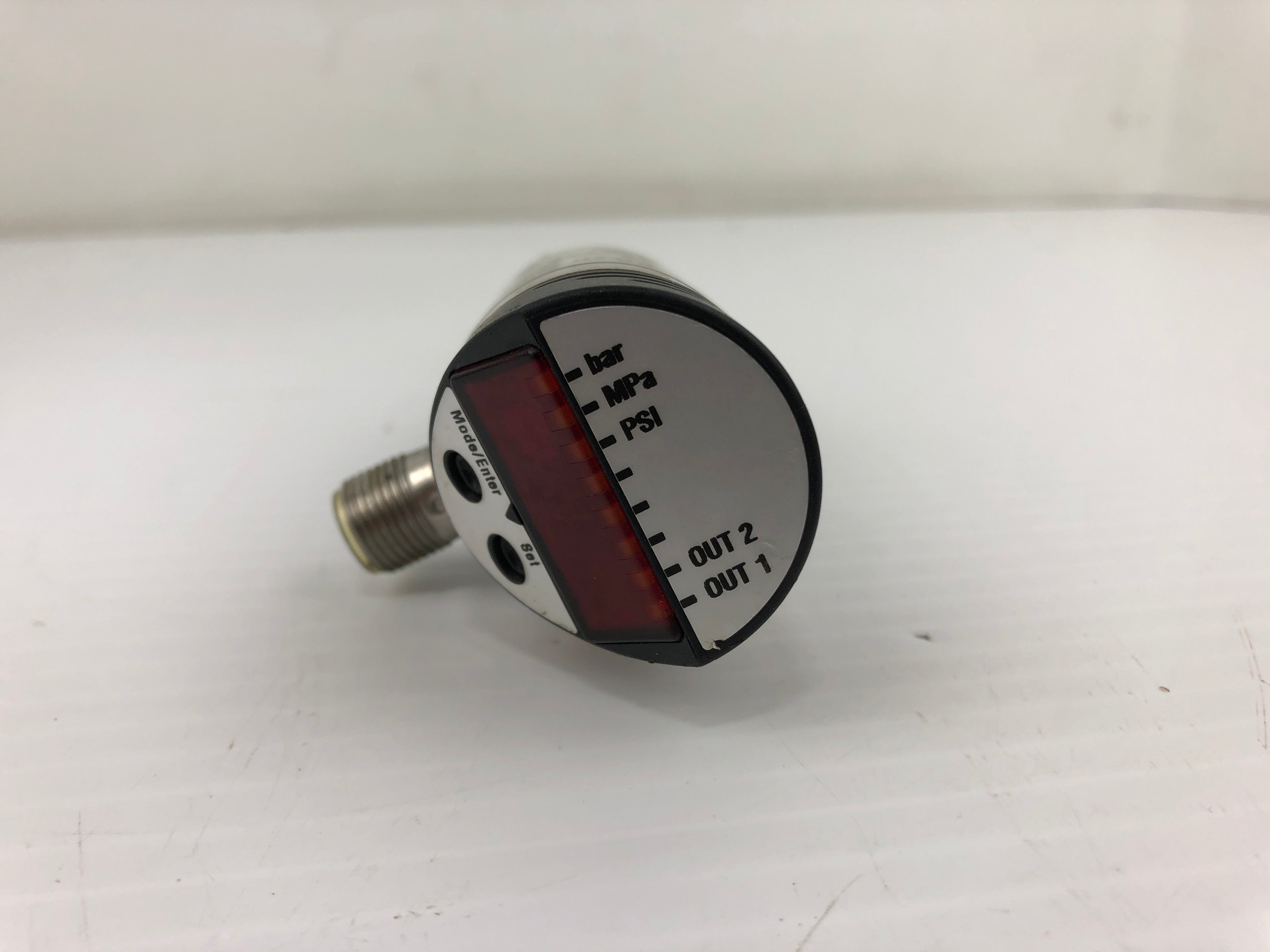 IFM PN7002 Electronic Pressure Sensor 4350 PSI 30 MPa 300 bar