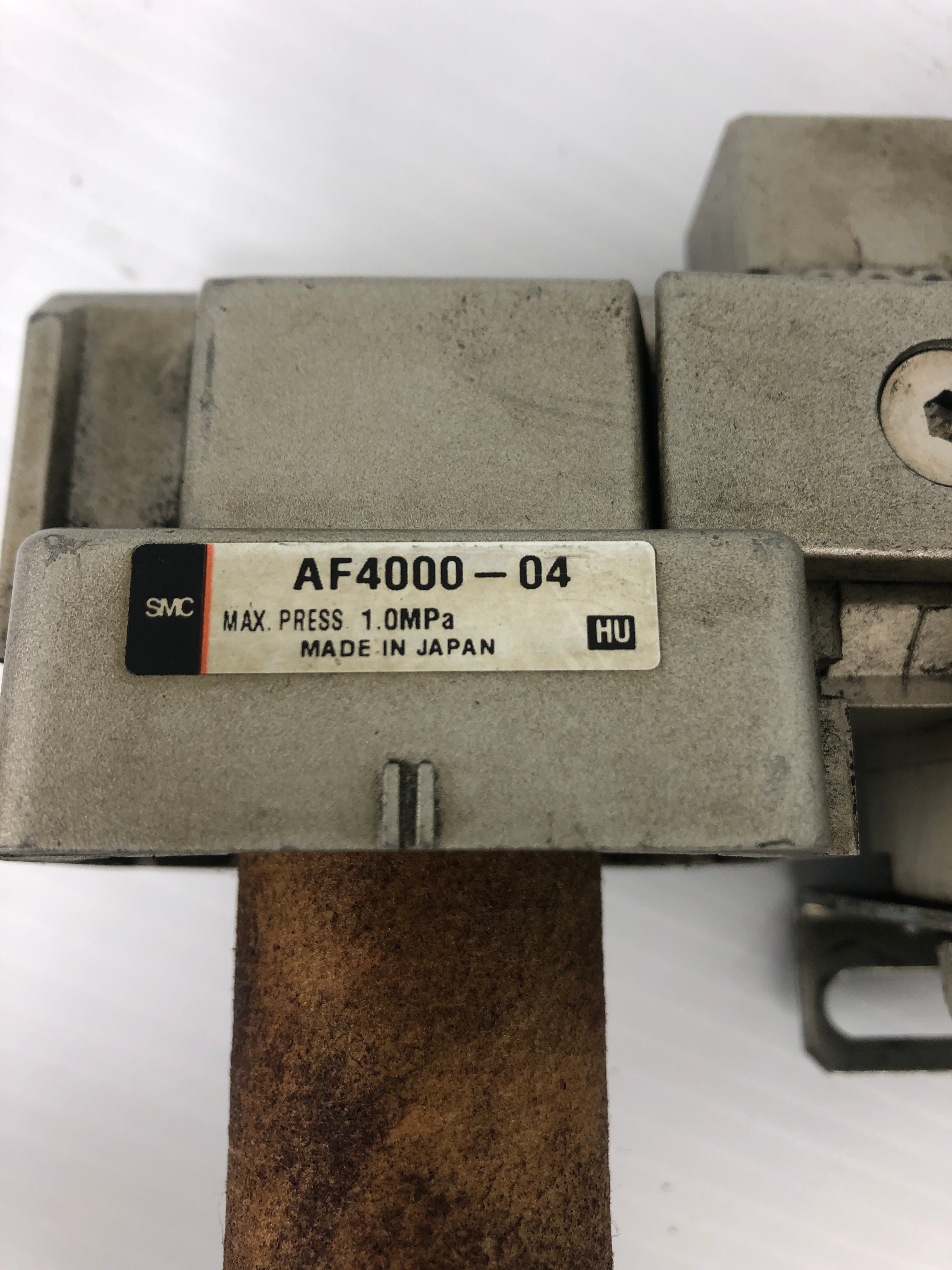 SMC AR40-04B-A Pressure Regulating Valve With AF4000-04 Air Filter Assembly