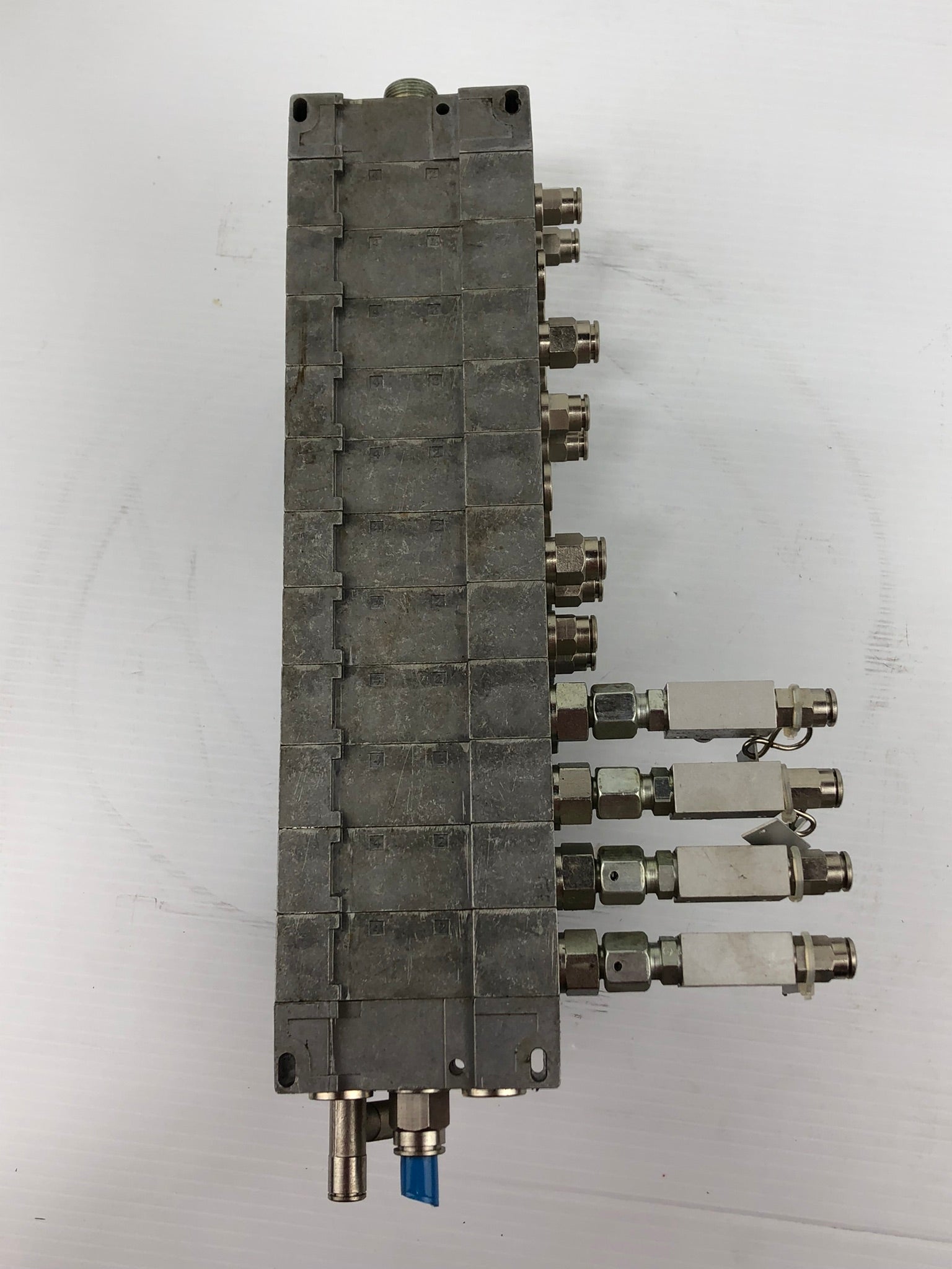 Bosch Rexroth R415007110 Valve Assembly 182504033