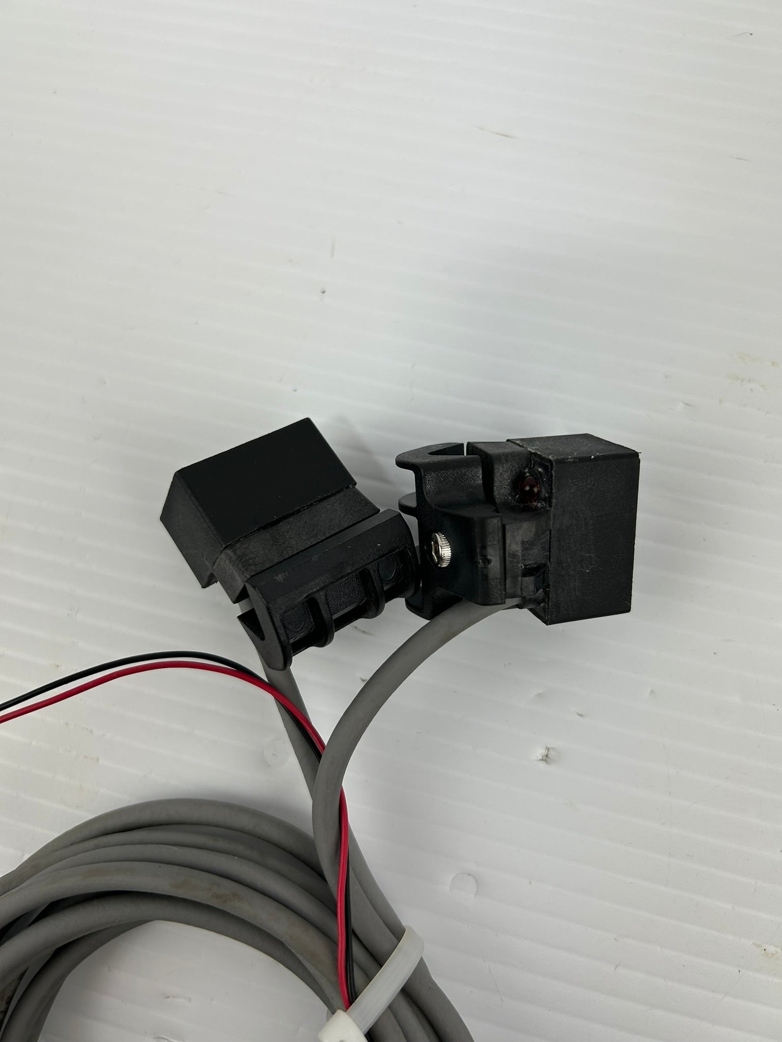 Canfield Connector 710-000-004 Switch Sensor (Qty 2) with E174416 Cable Wire