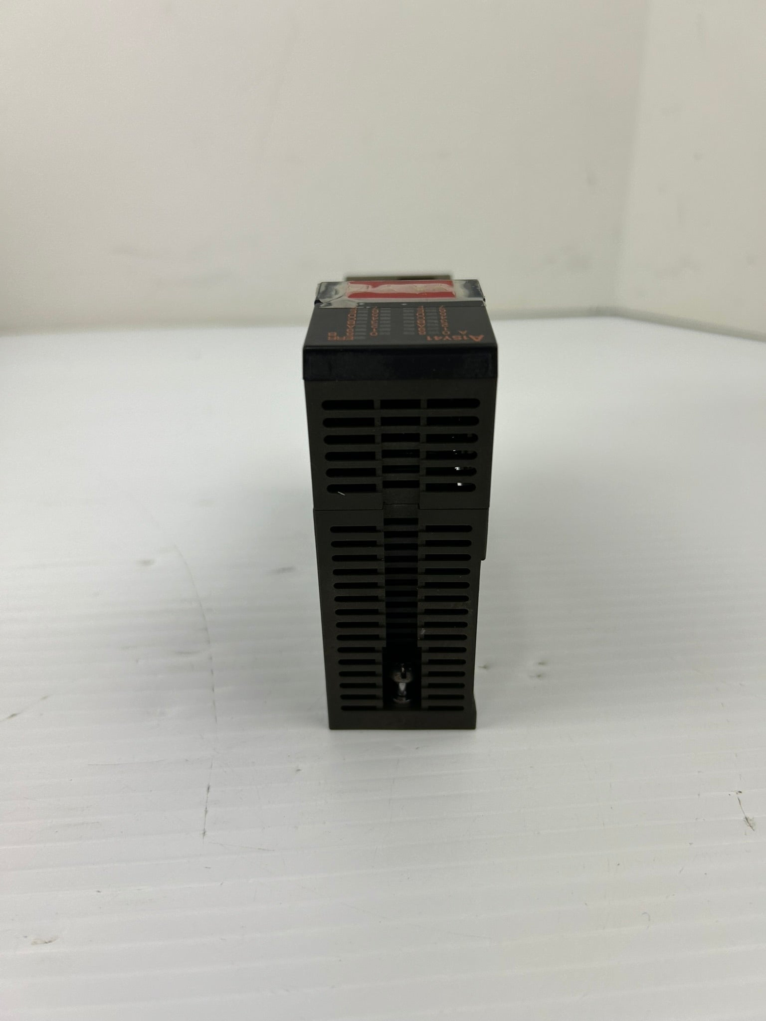 Mitsubishi A1SY41 Output Unit PLC Module 12/24VDC 0.1A